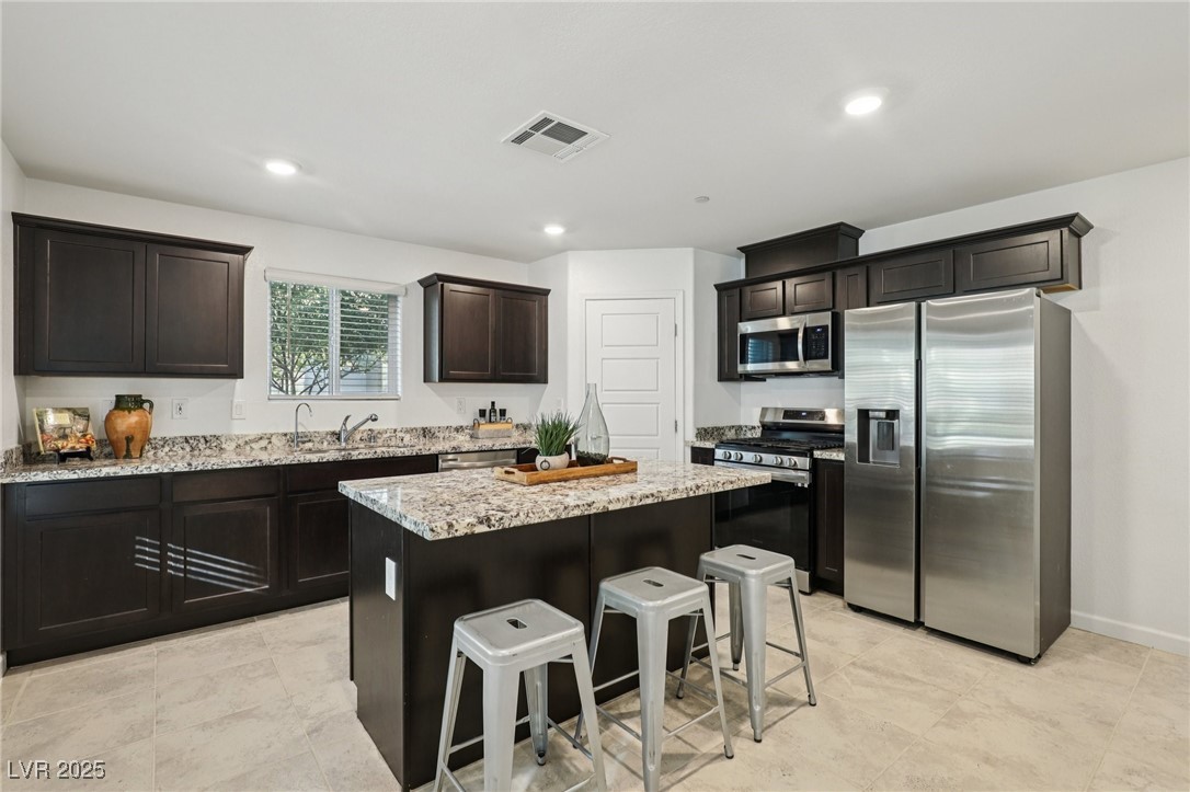 3626 Tripoli Cove Avenue