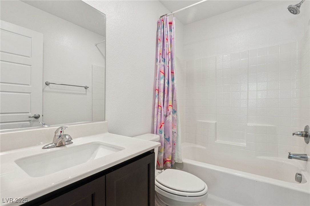 3626 Tripoli Cove Avenue