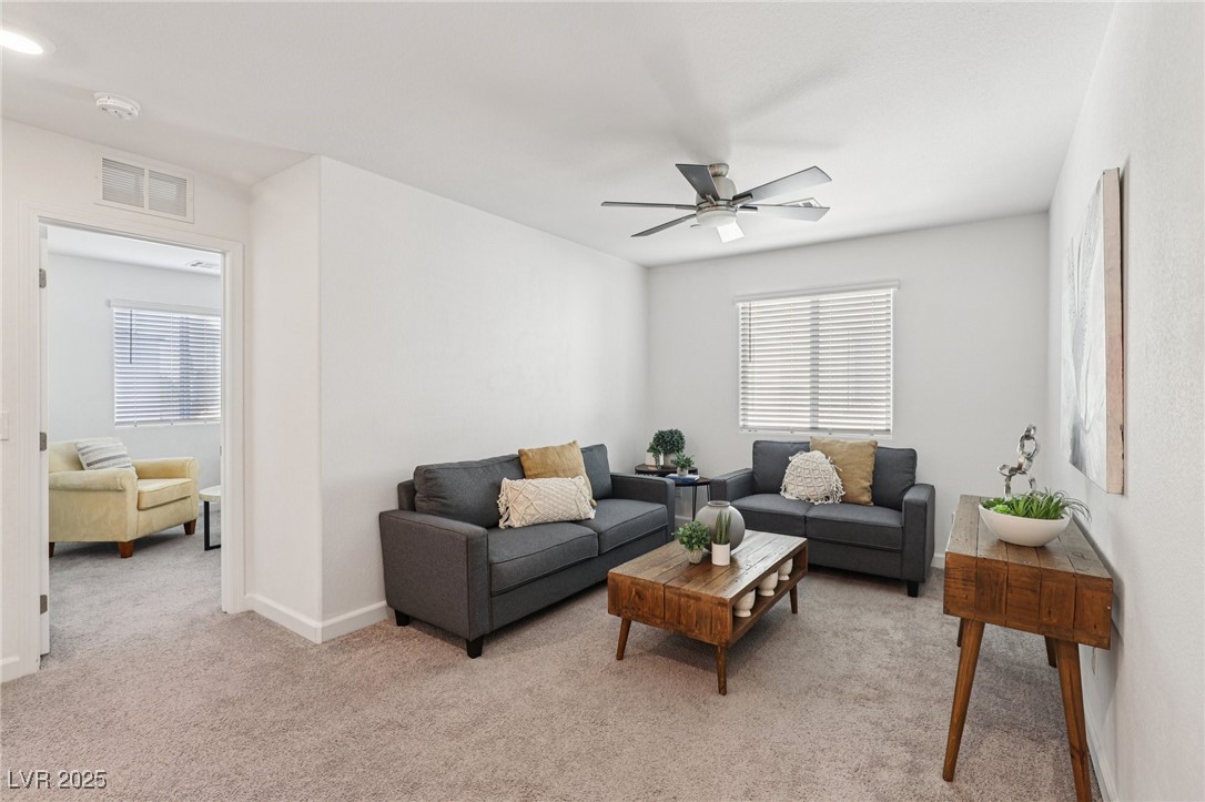 3626 Tripoli Cove Avenue