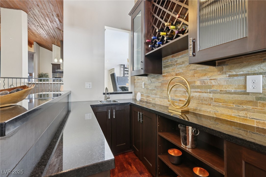 3140 Montessouri Street