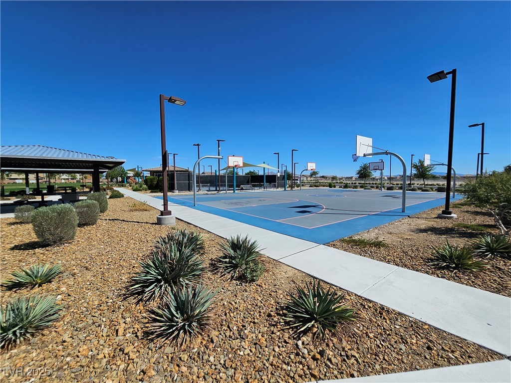 1141 Glistening Acres Avenue