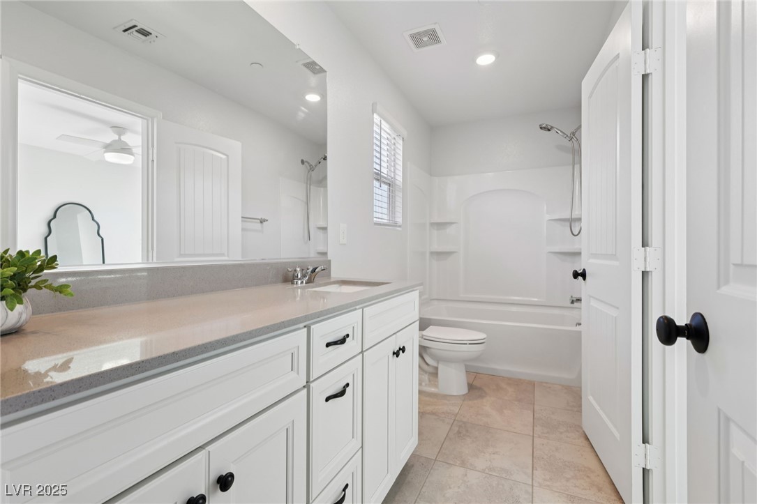 1141 Glistening Acres Avenue