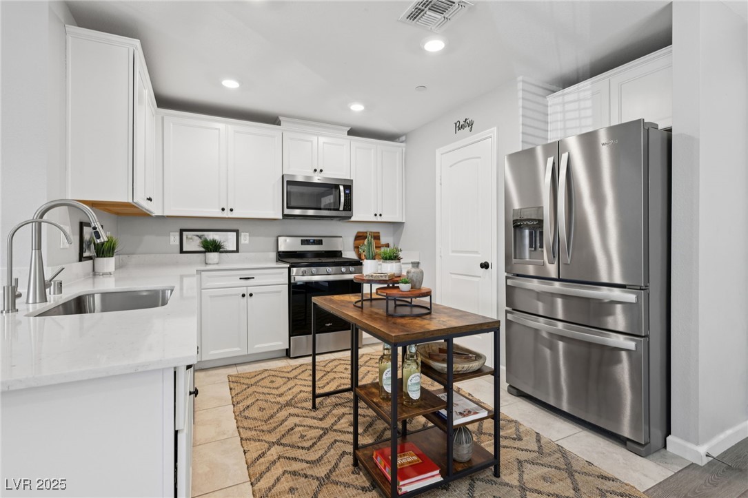 1141 Glistening Acres Avenue