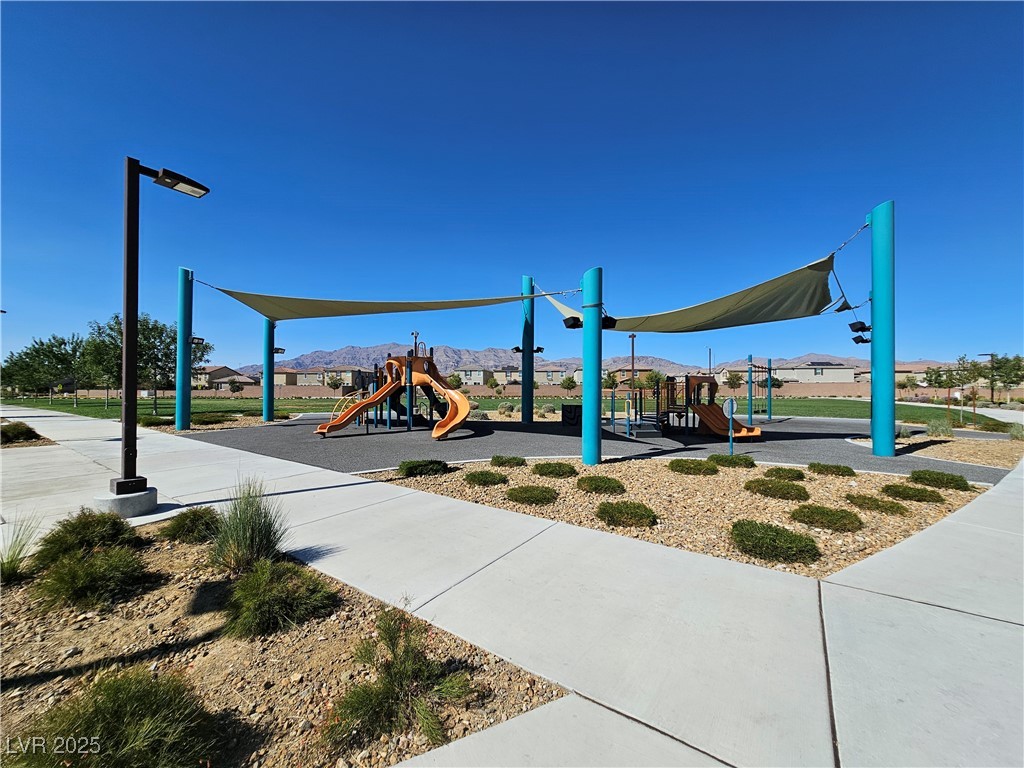 1141 Glistening Acres Avenue