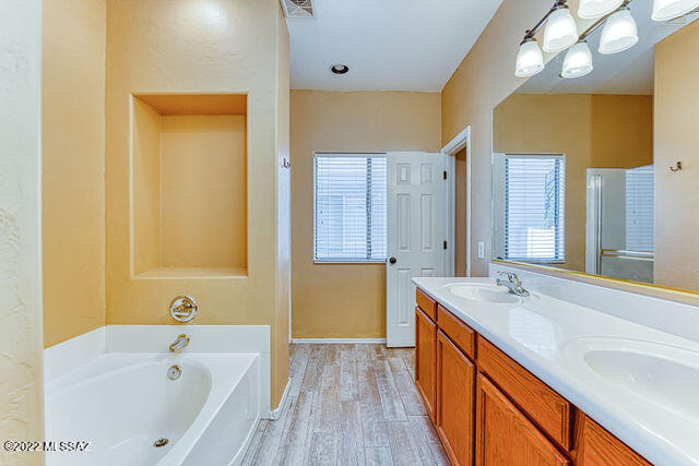 14545 S Camino Rio Abajo