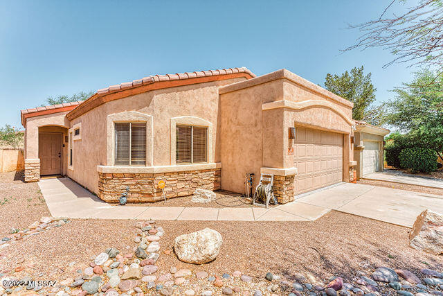 14545 S Camino Rio Abajo