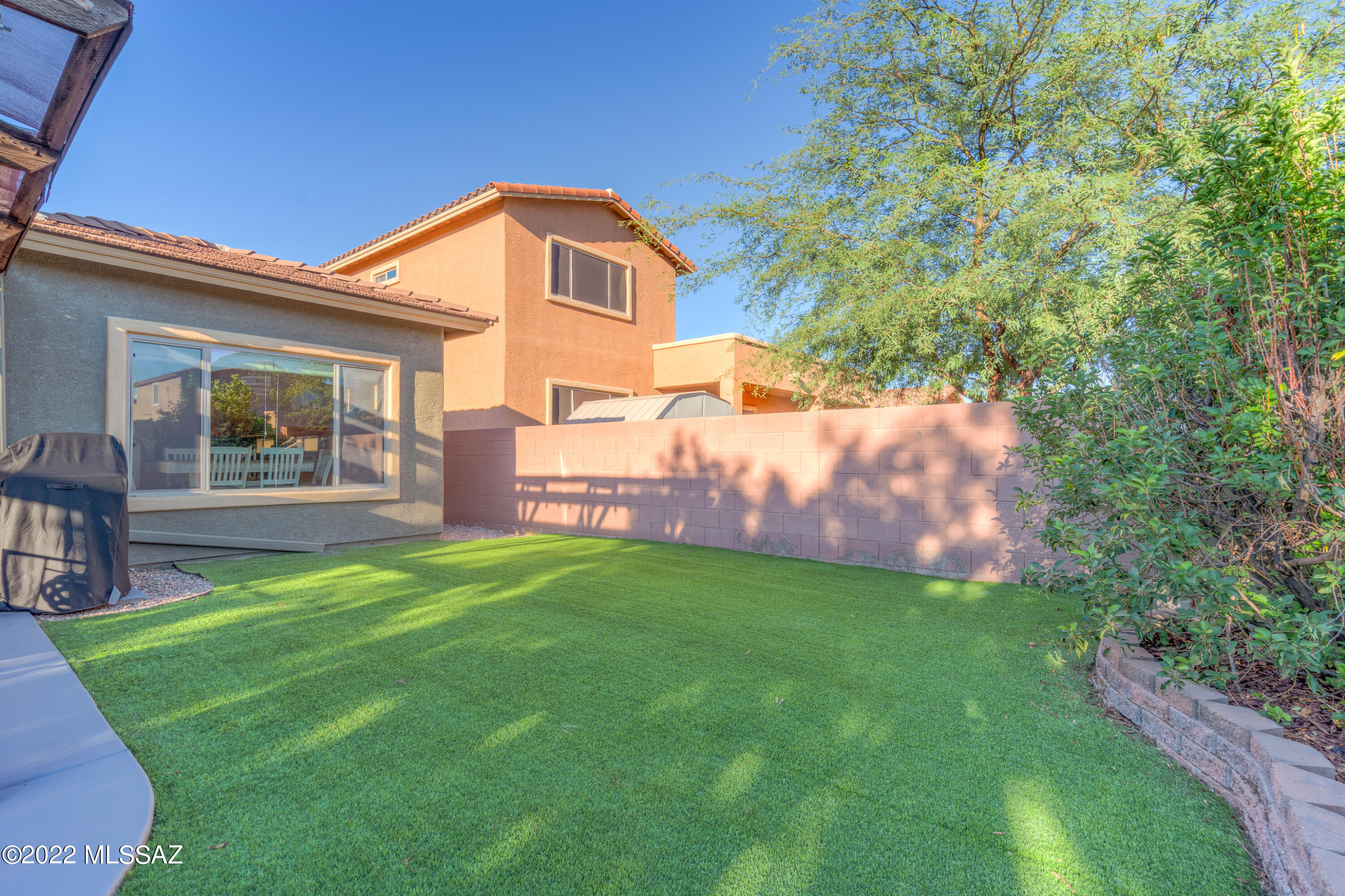 834 E Deer Spring Canyon Place