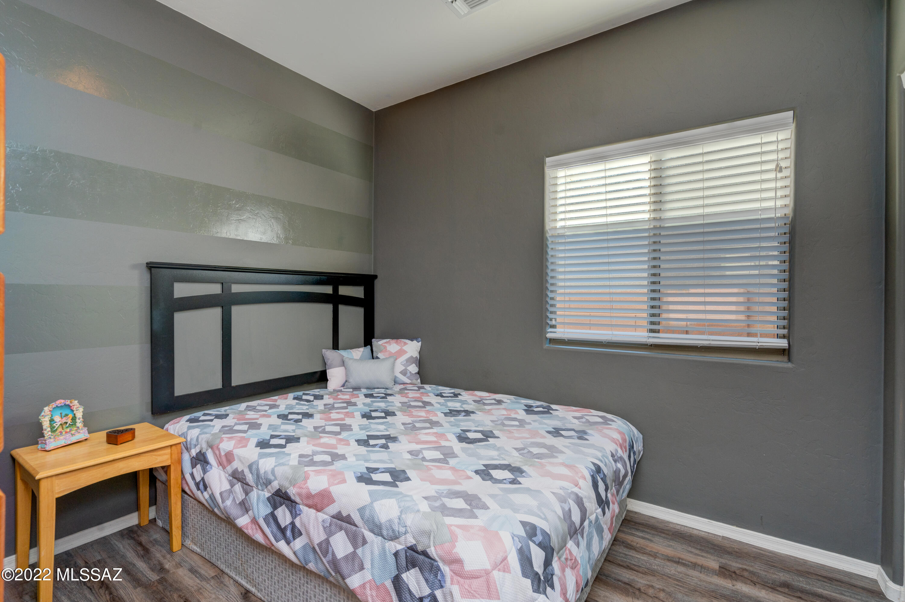 834 E Deer Spring Canyon Place