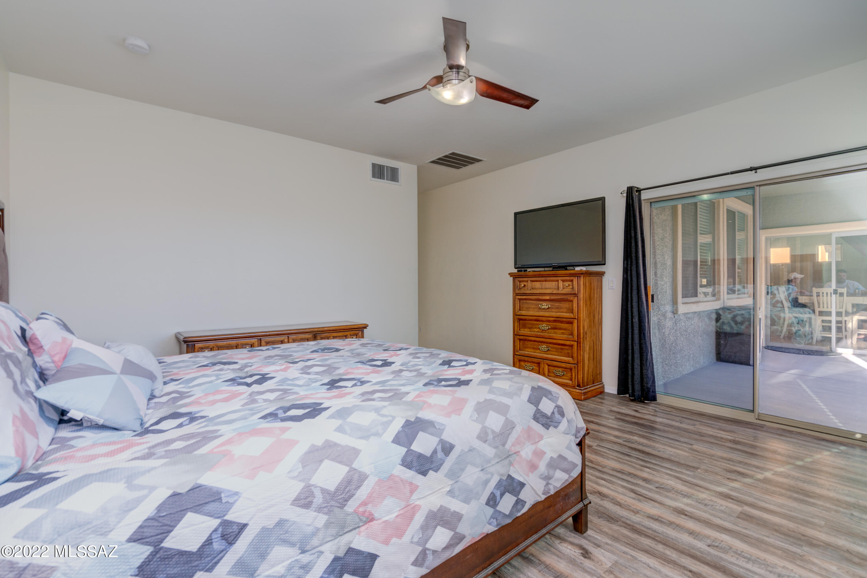 834 E Deer Spring Canyon Place