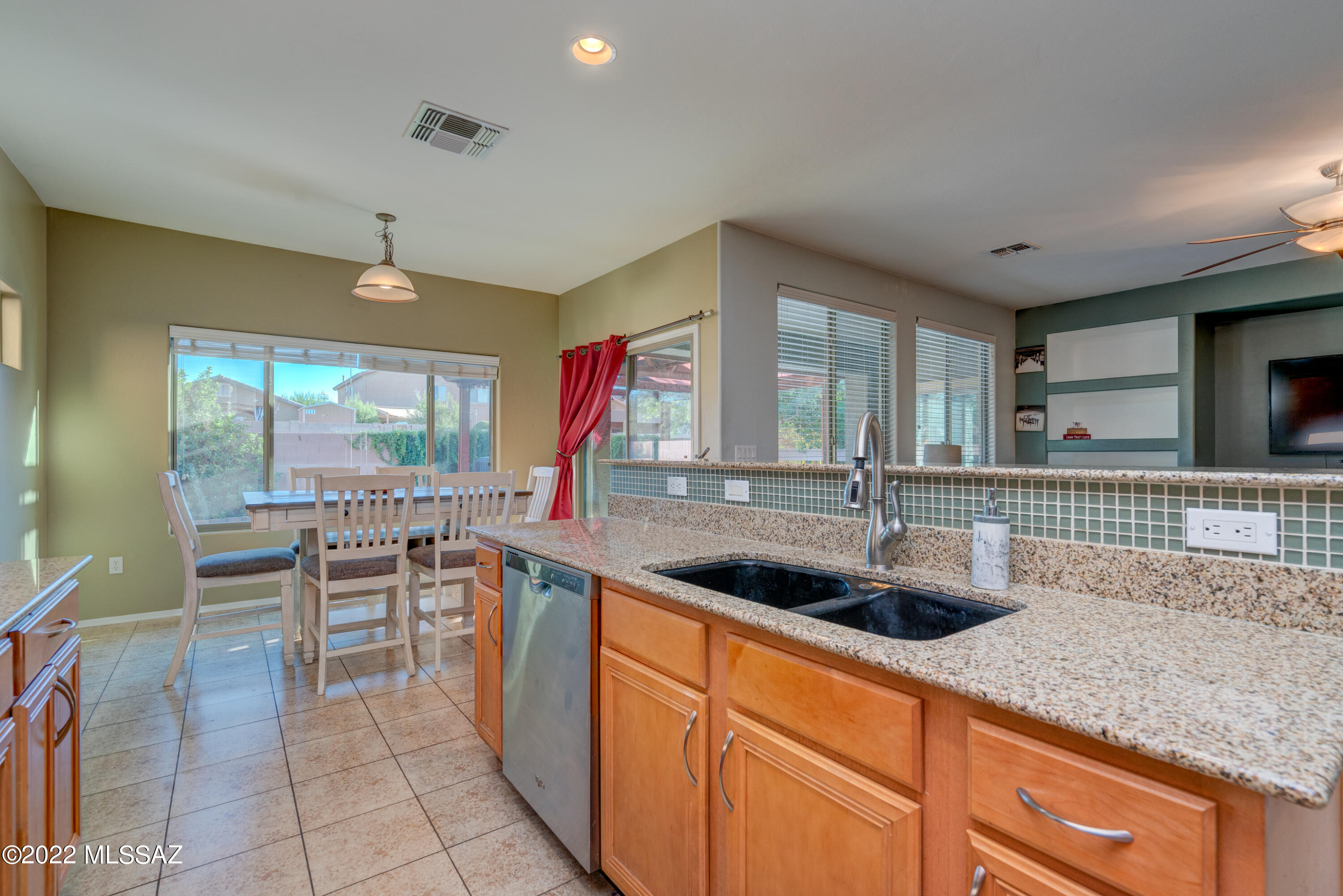 834 E Deer Spring Canyon Place