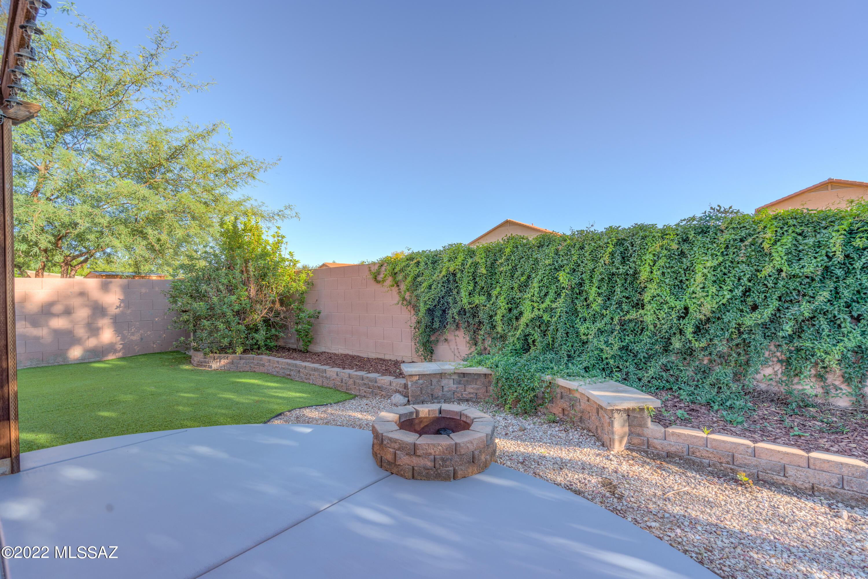 834 E Deer Spring Canyon Place