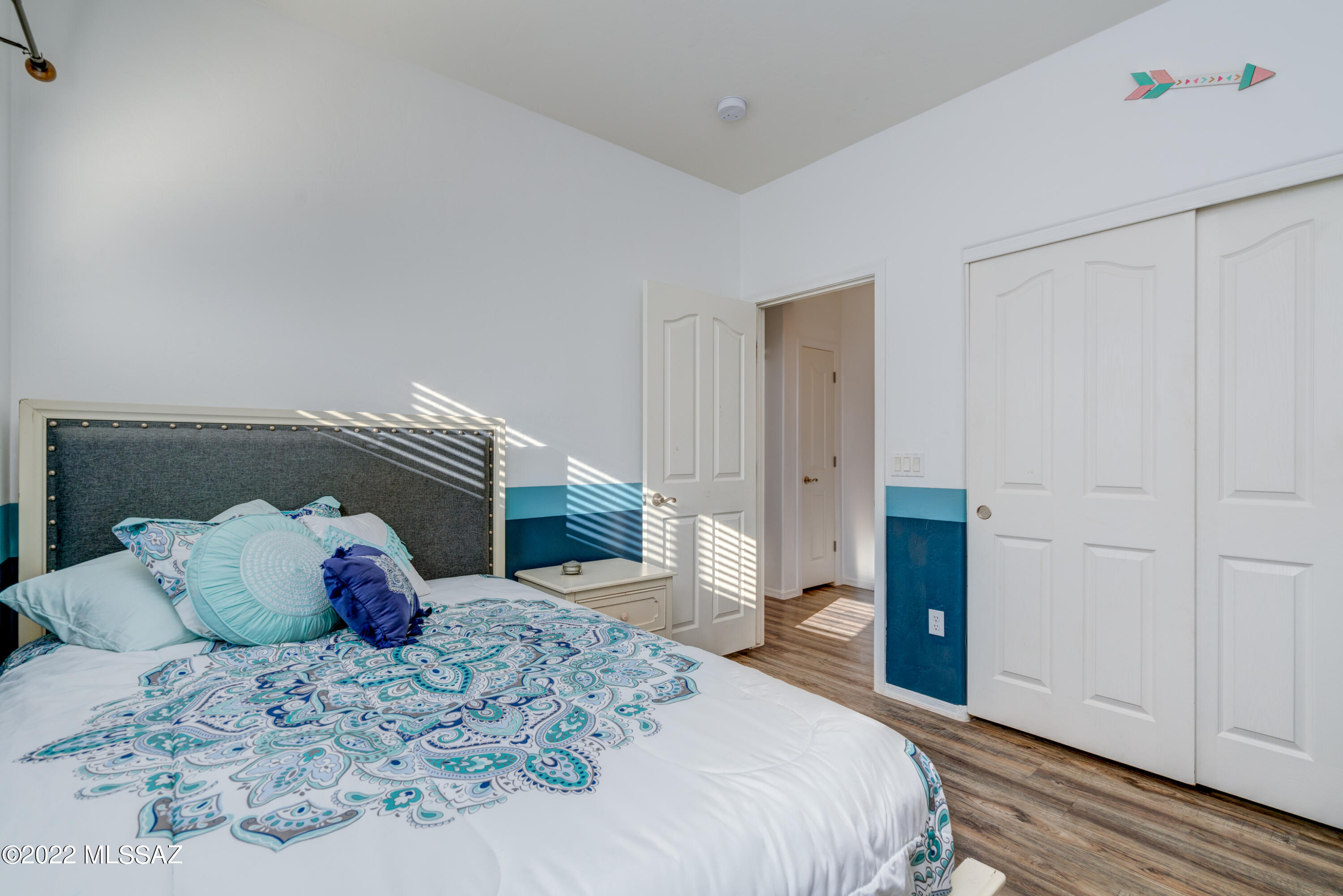 834 E Deer Spring Canyon Place