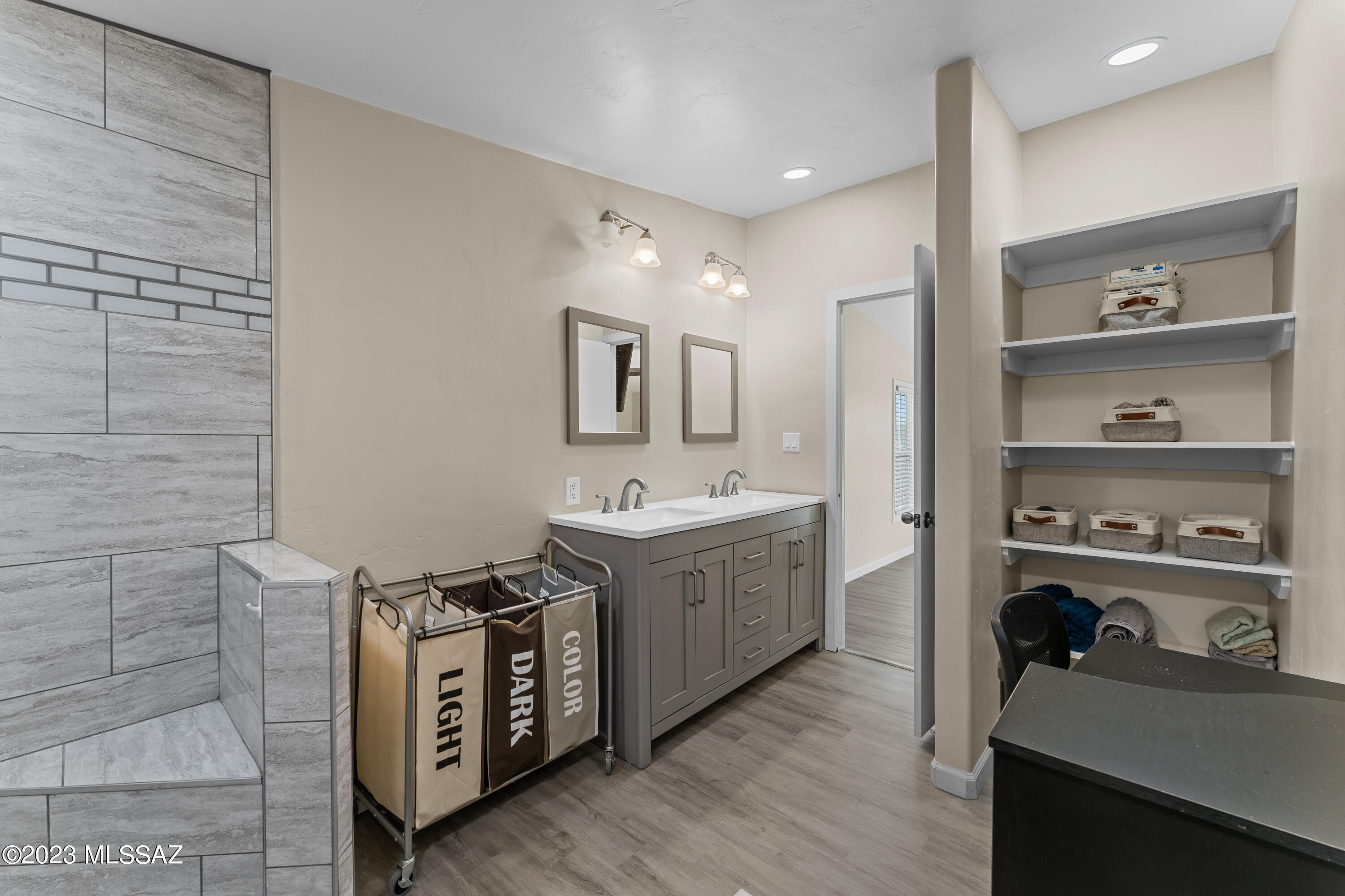 9085 W Singing Winds Lane