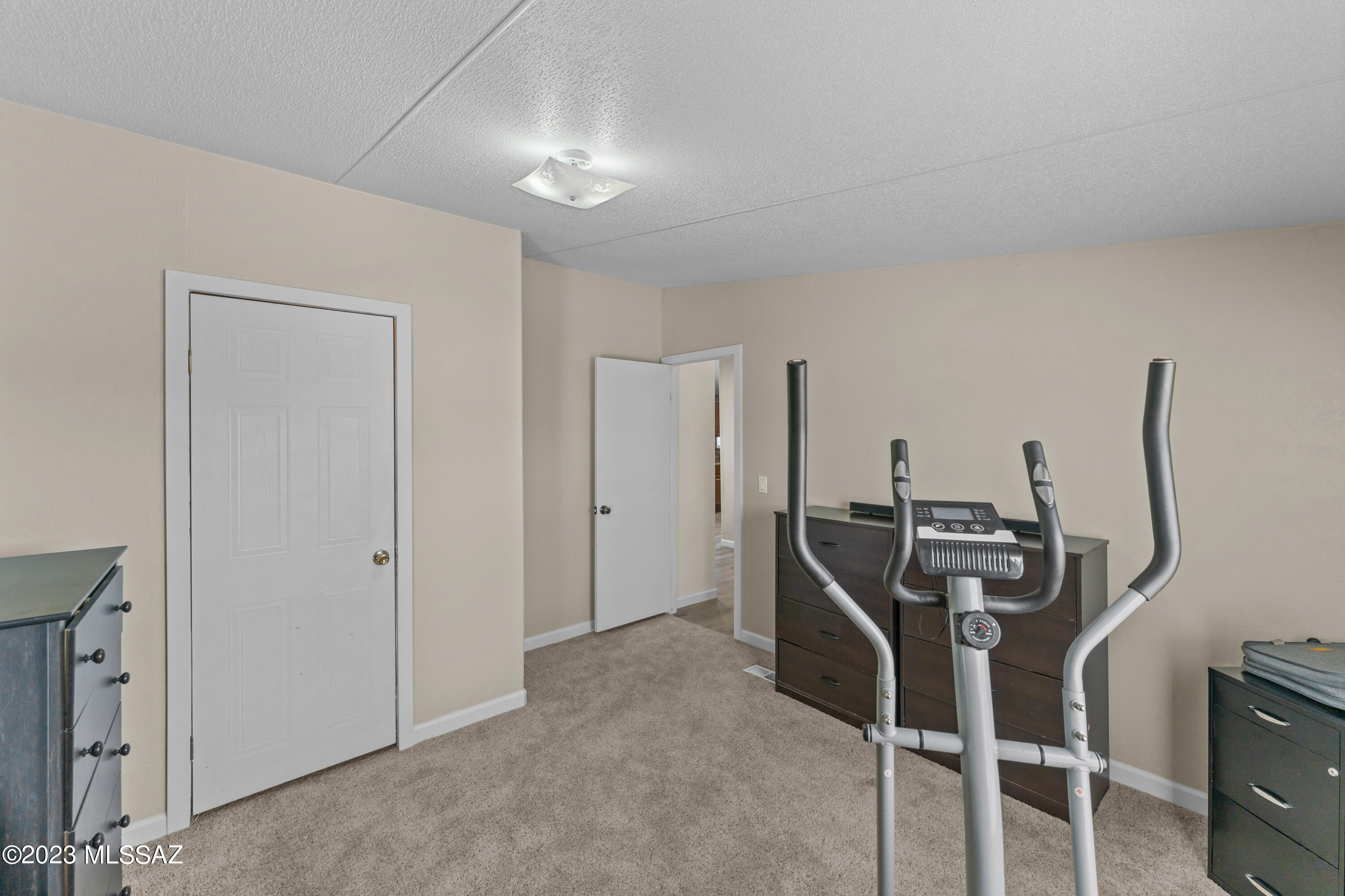 9085 W Singing Winds Lane