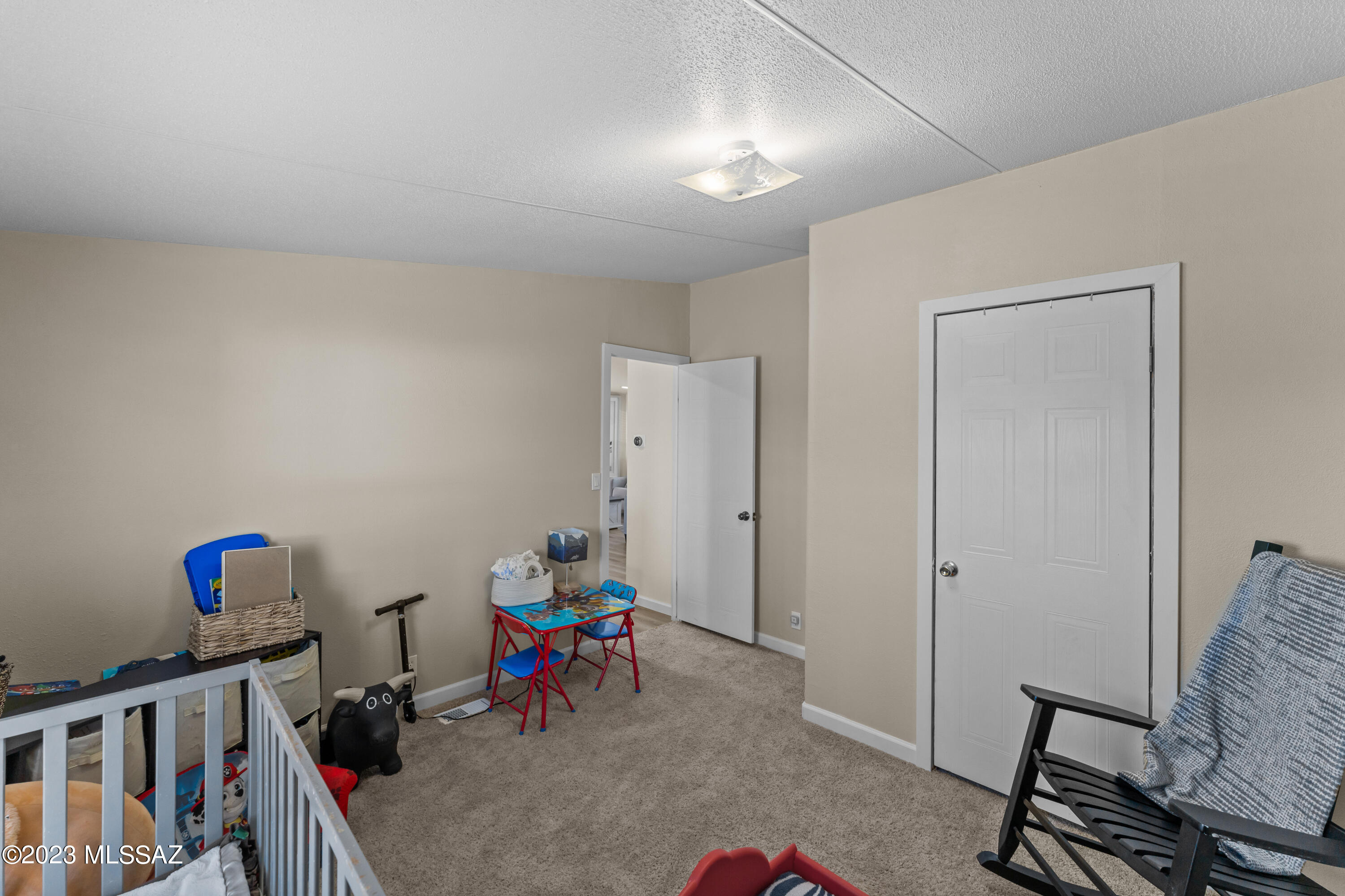 9085 W Singing Winds Lane