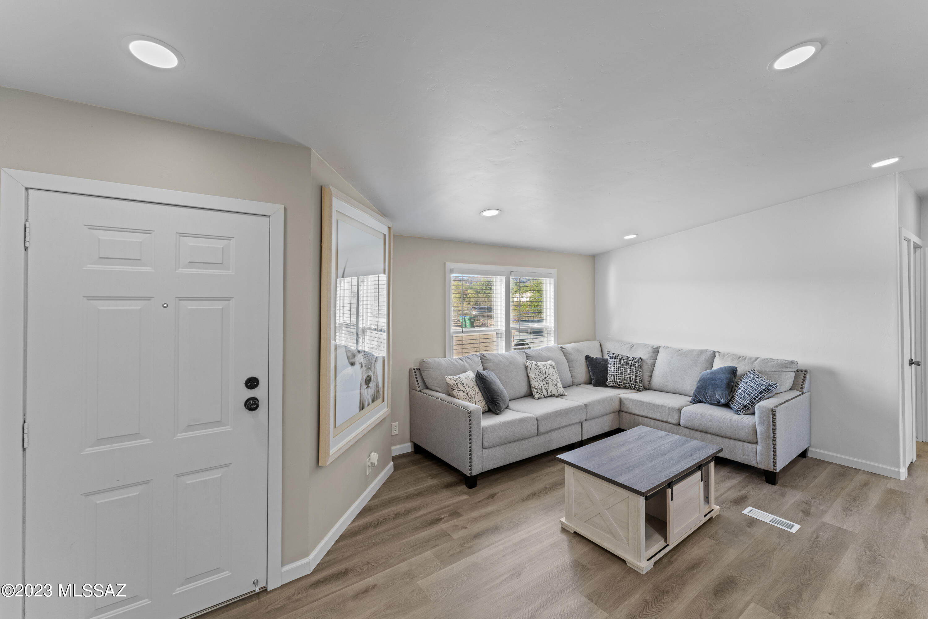 9085 W Singing Winds Lane