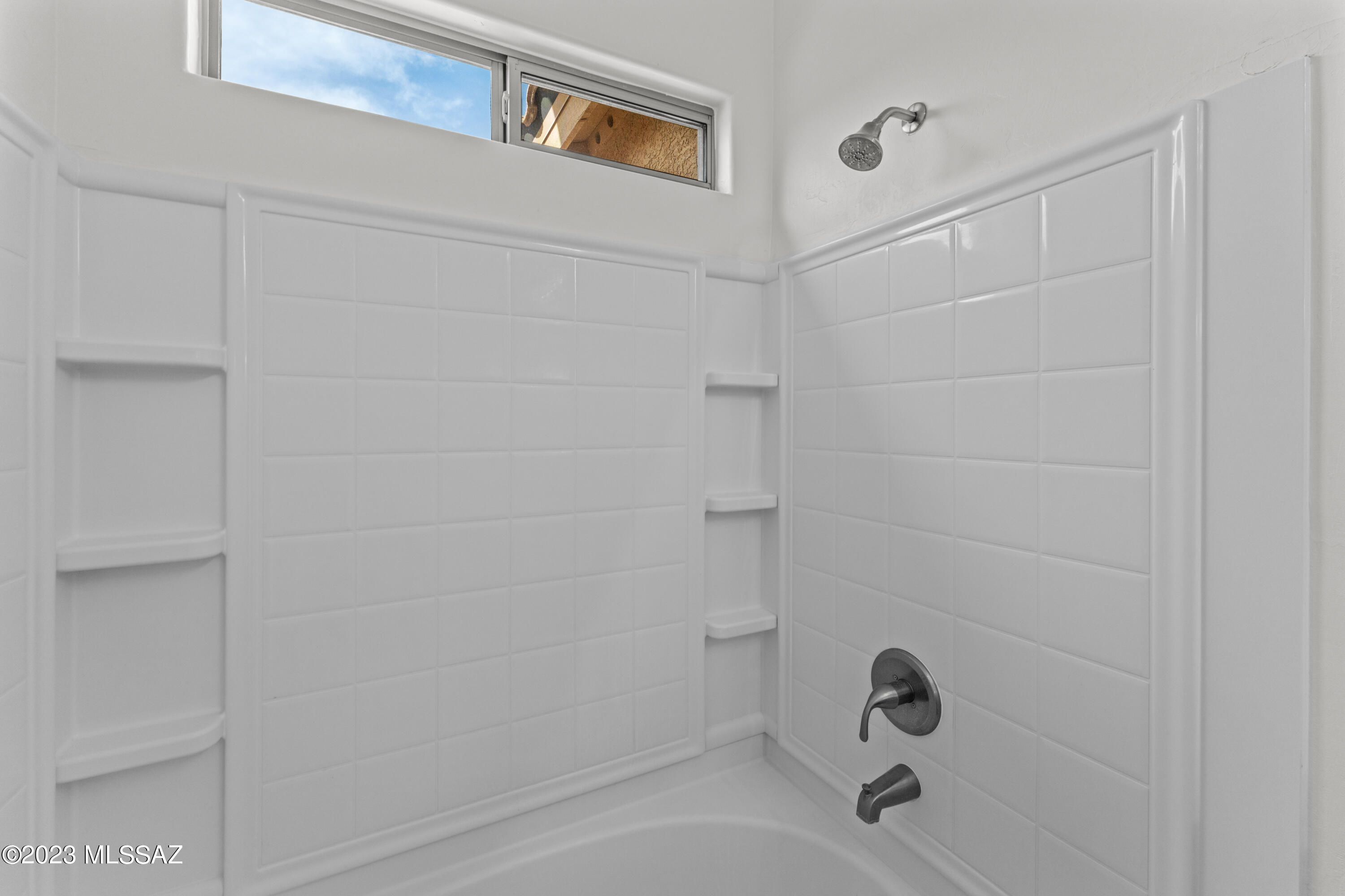 971 E Stronghold Canyon Lane