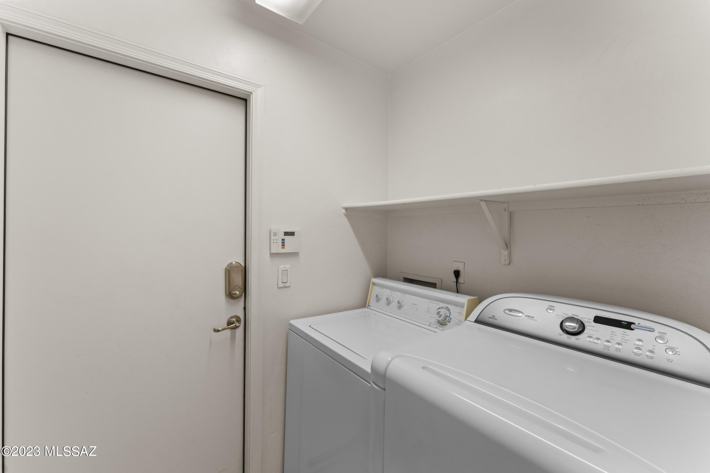 971 E Stronghold Canyon Lane