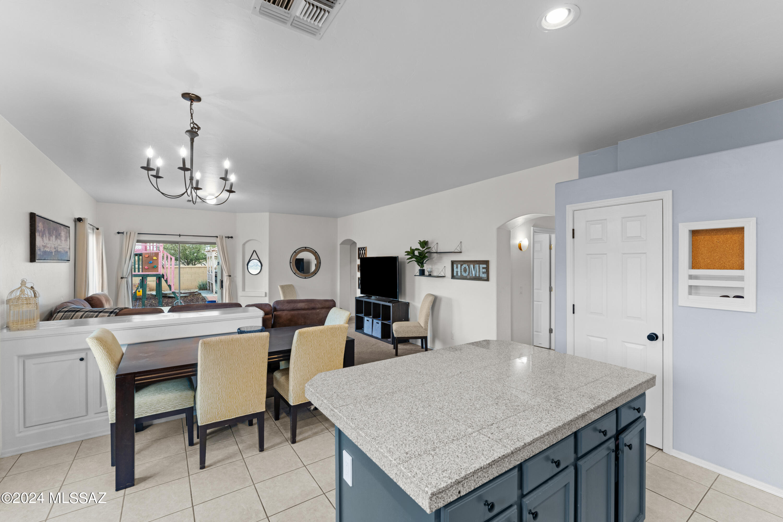 152 E Corte Rancho Encanto