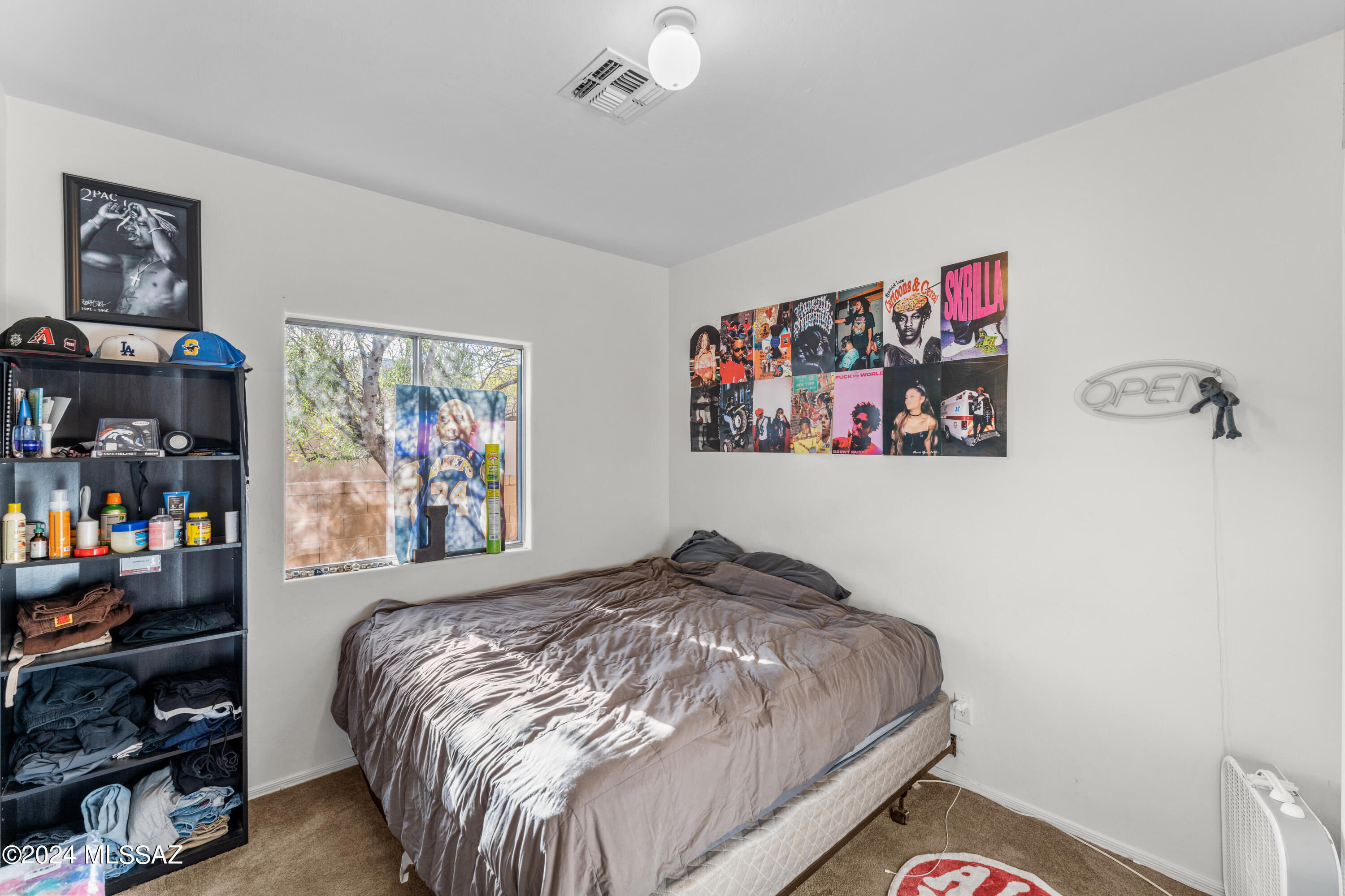 152 E Corte Rancho Encanto