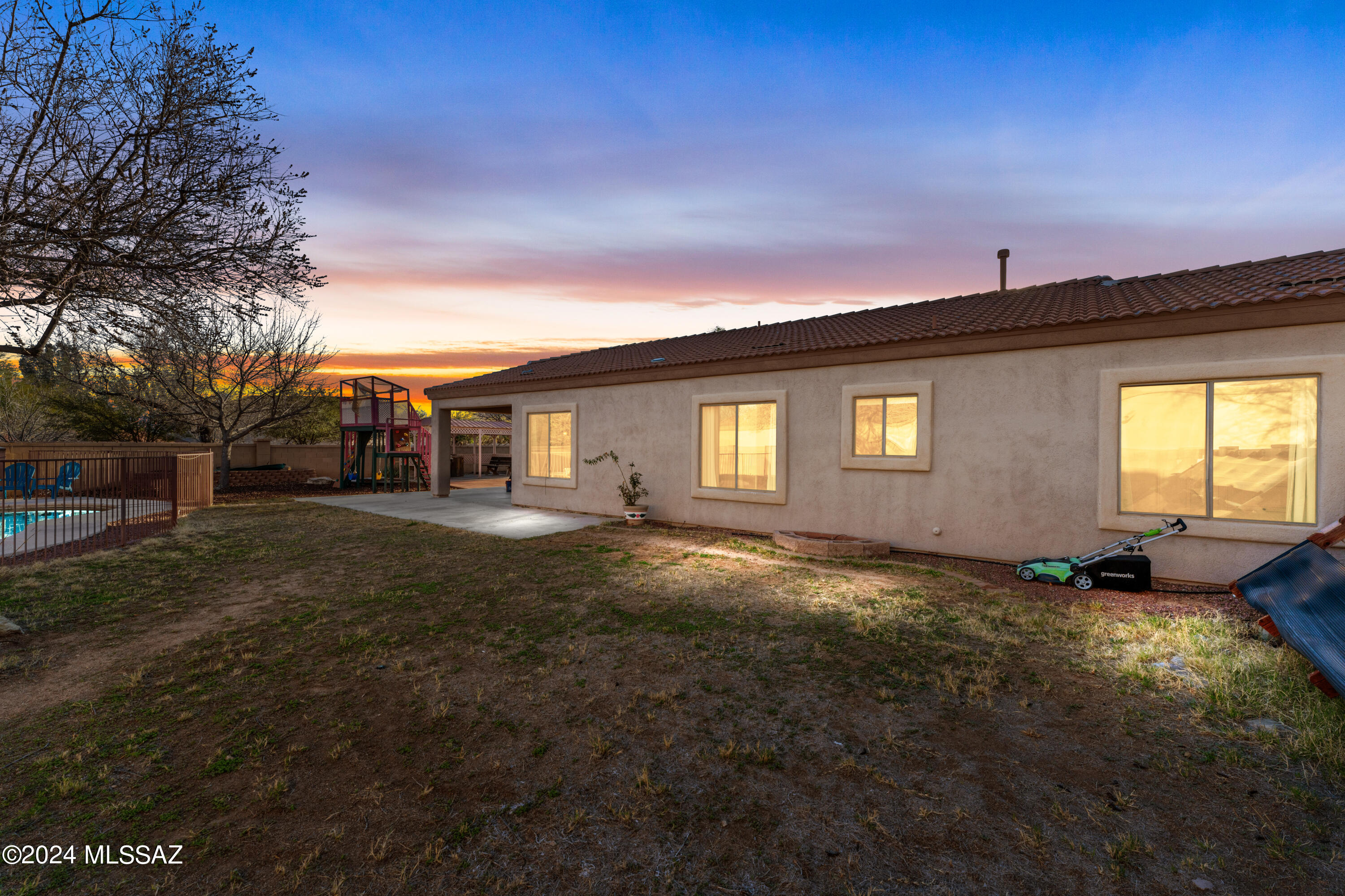 152 E Corte Rancho Encanto