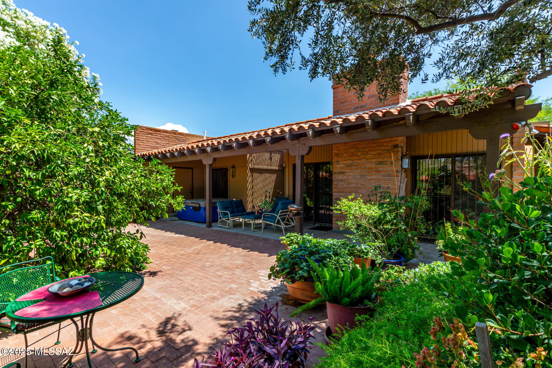 4631 N Camino Campero