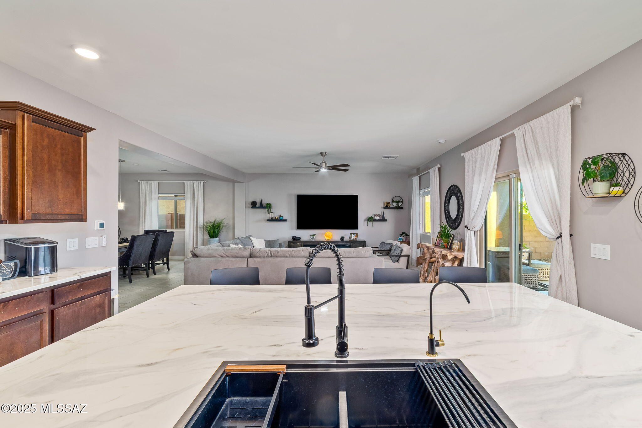 12111 E Domnitch Drive