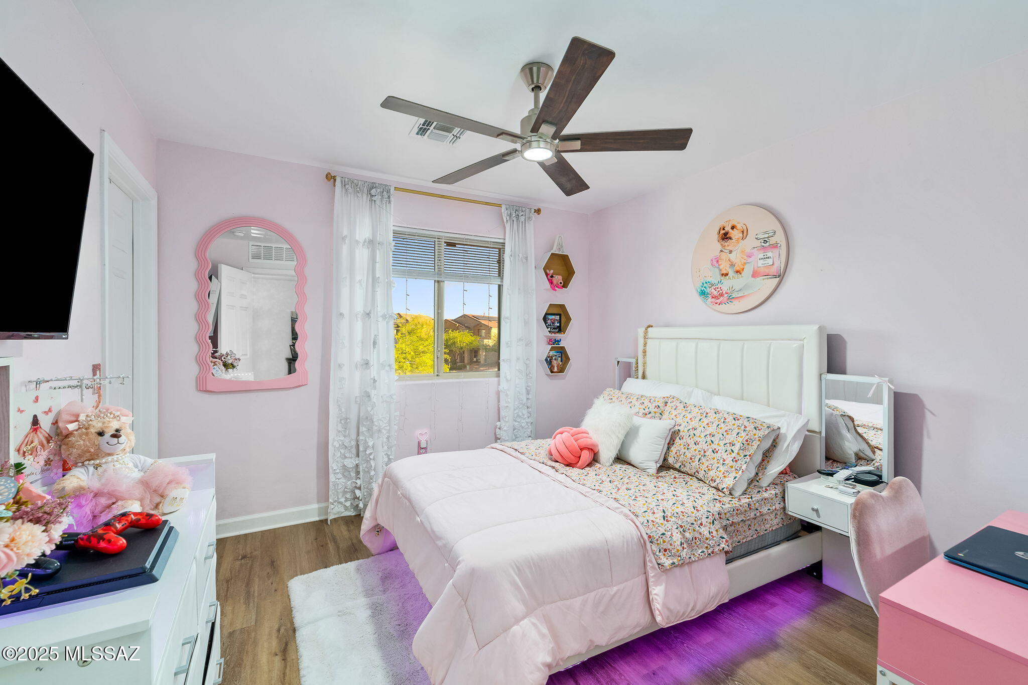 12111 E Domnitch Drive