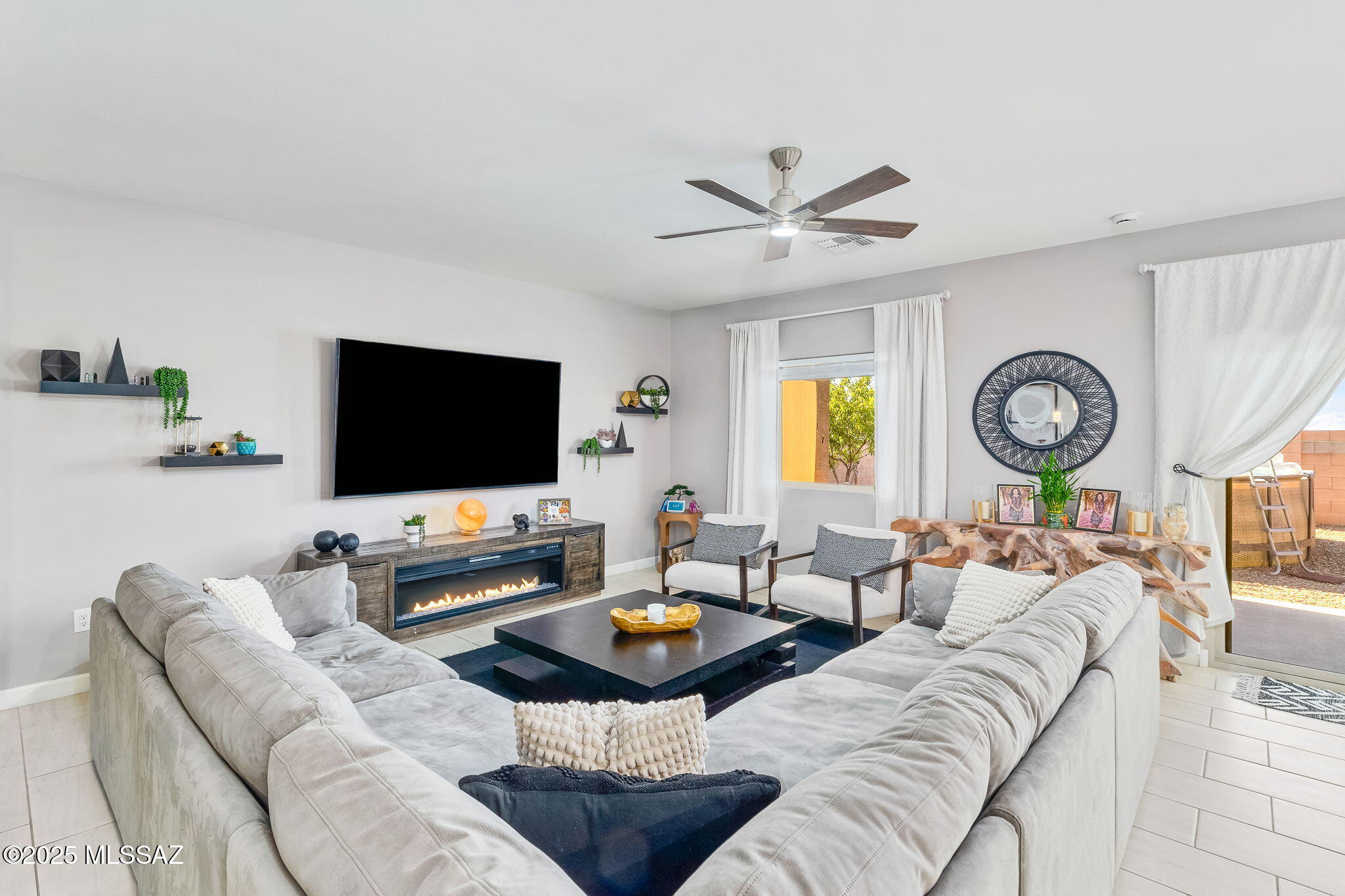 12111 E Domnitch Drive