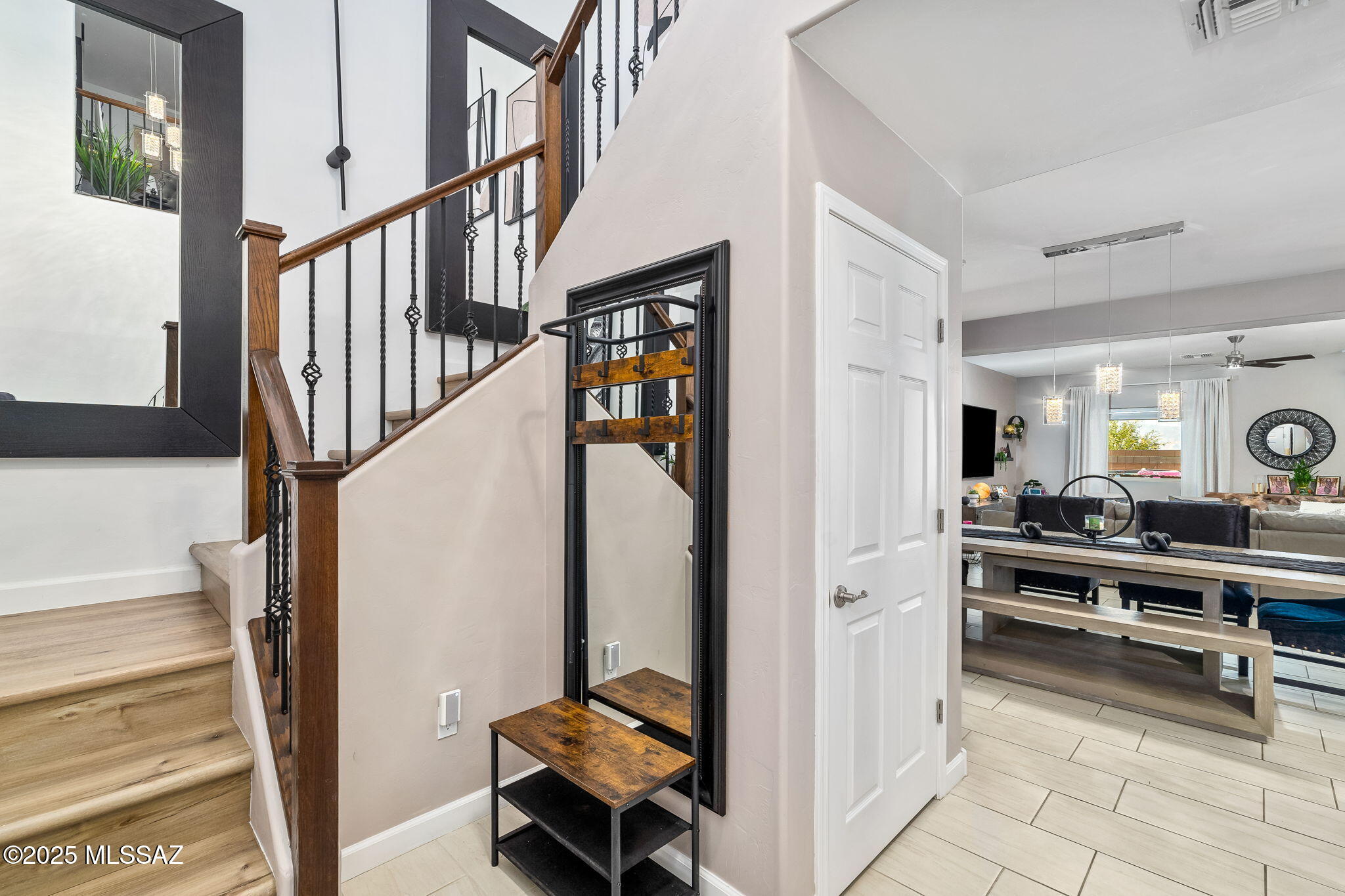 12111 E Domnitch Drive