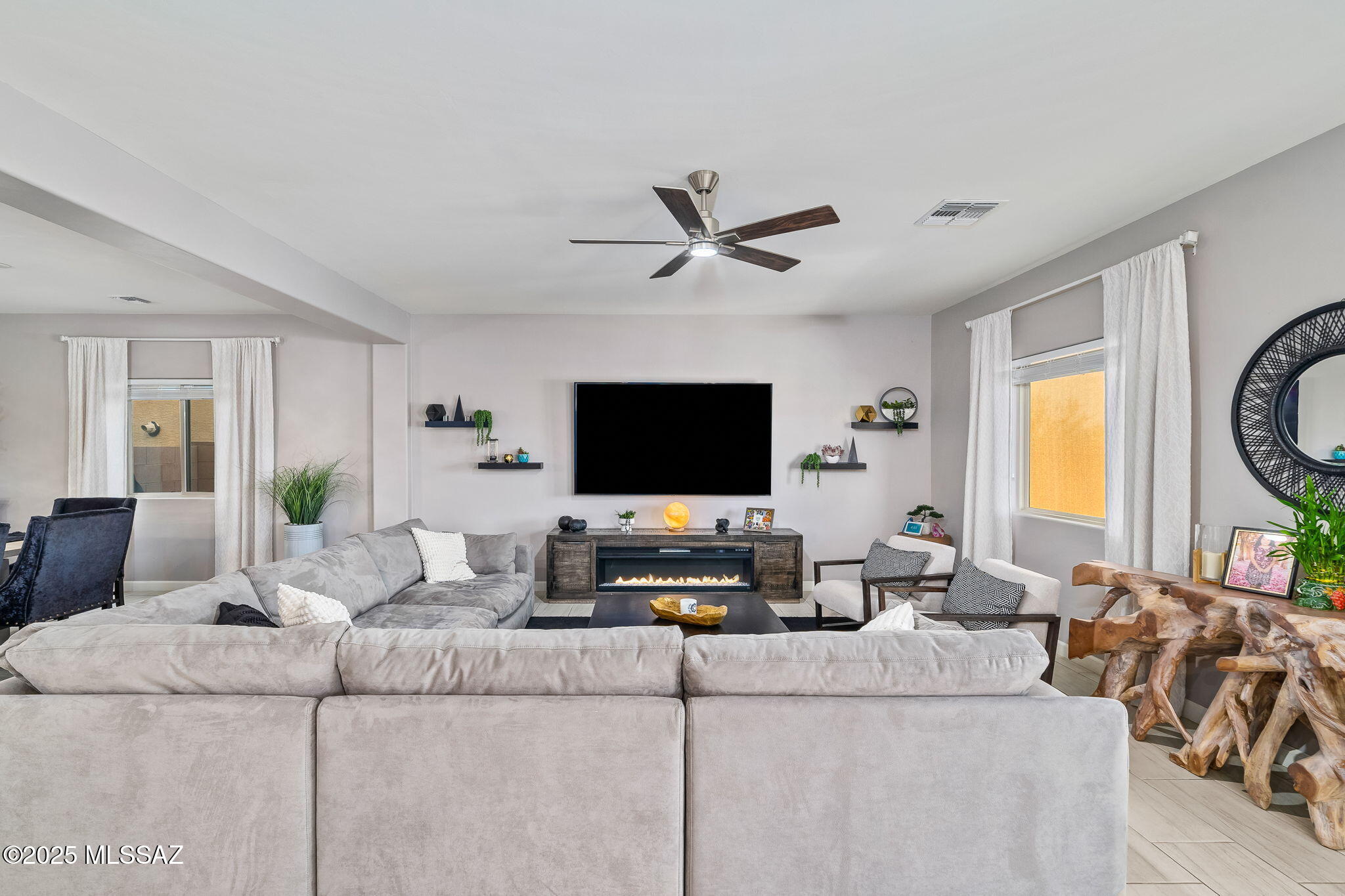 12111 E Domnitch Drive