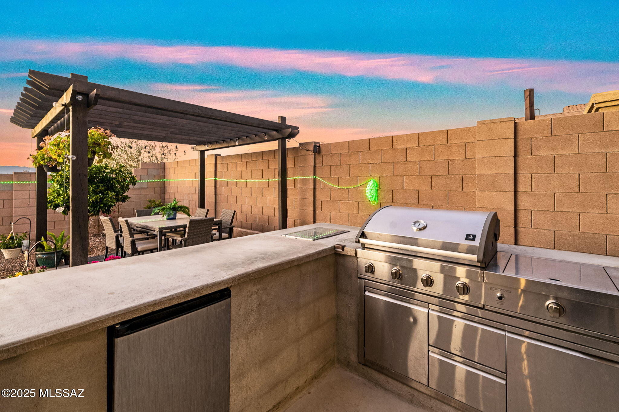 12111 E Domnitch Drive