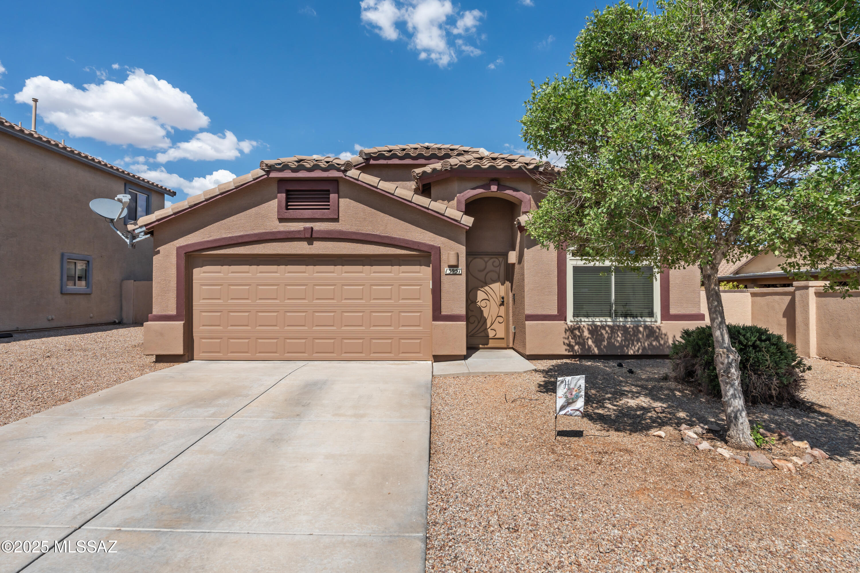 13957 S Camino Gavanza