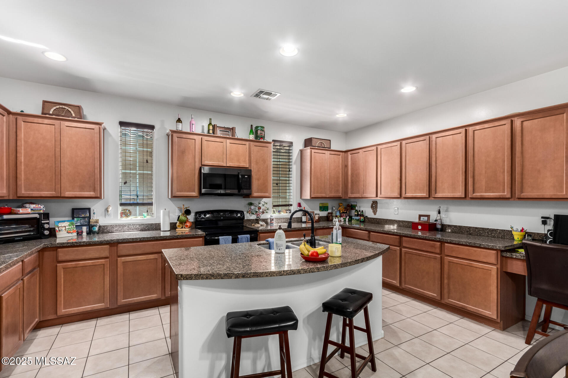 12147 N Golden Mirror Drive