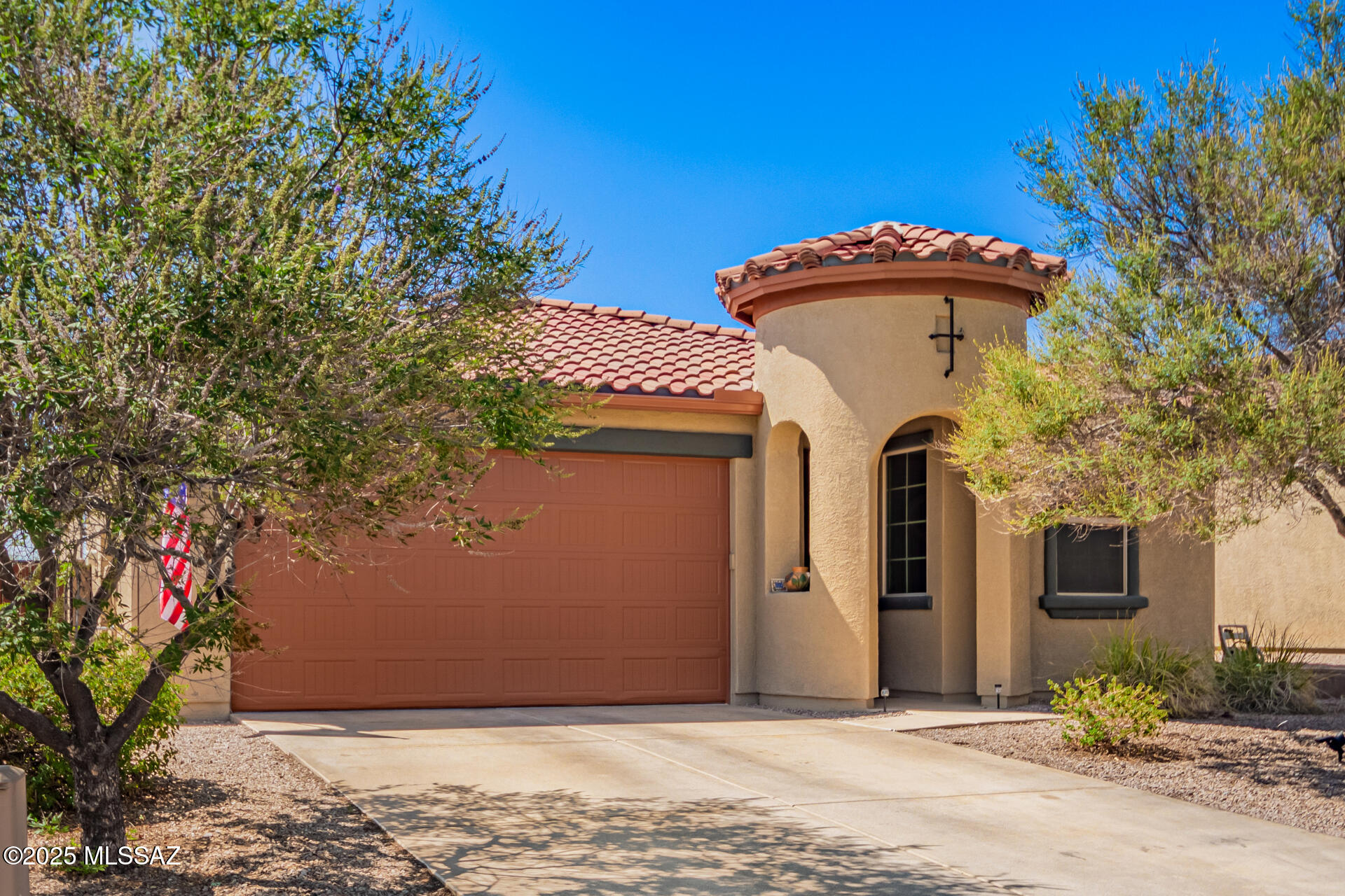 12147 N Golden Mirror Drive