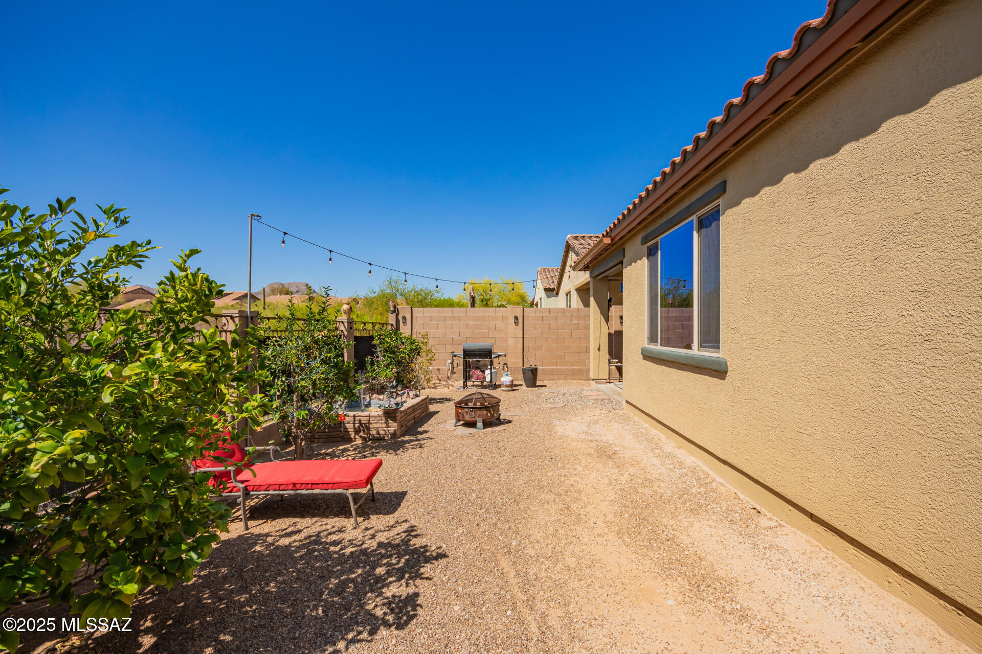 12147 N Golden Mirror Drive