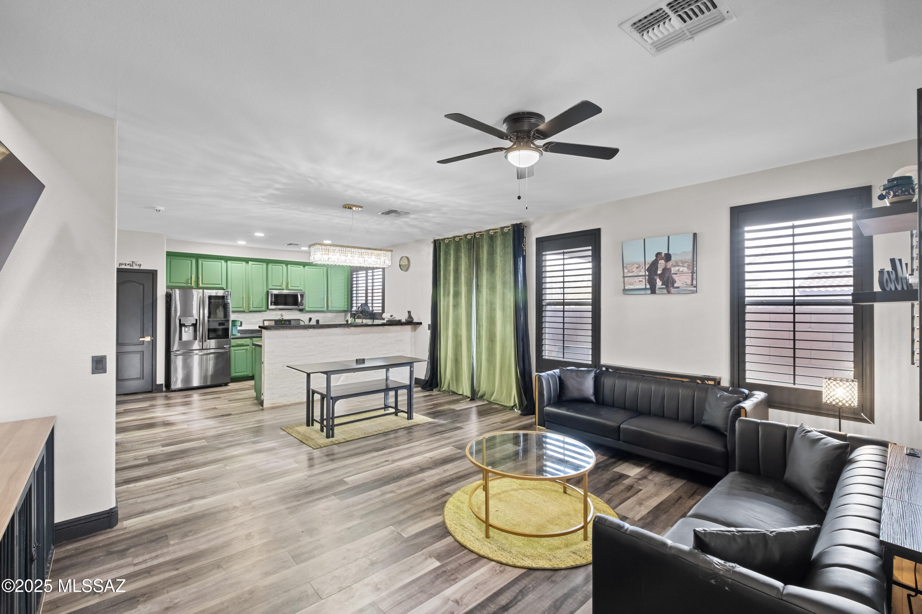 570 W Paseo Celestial