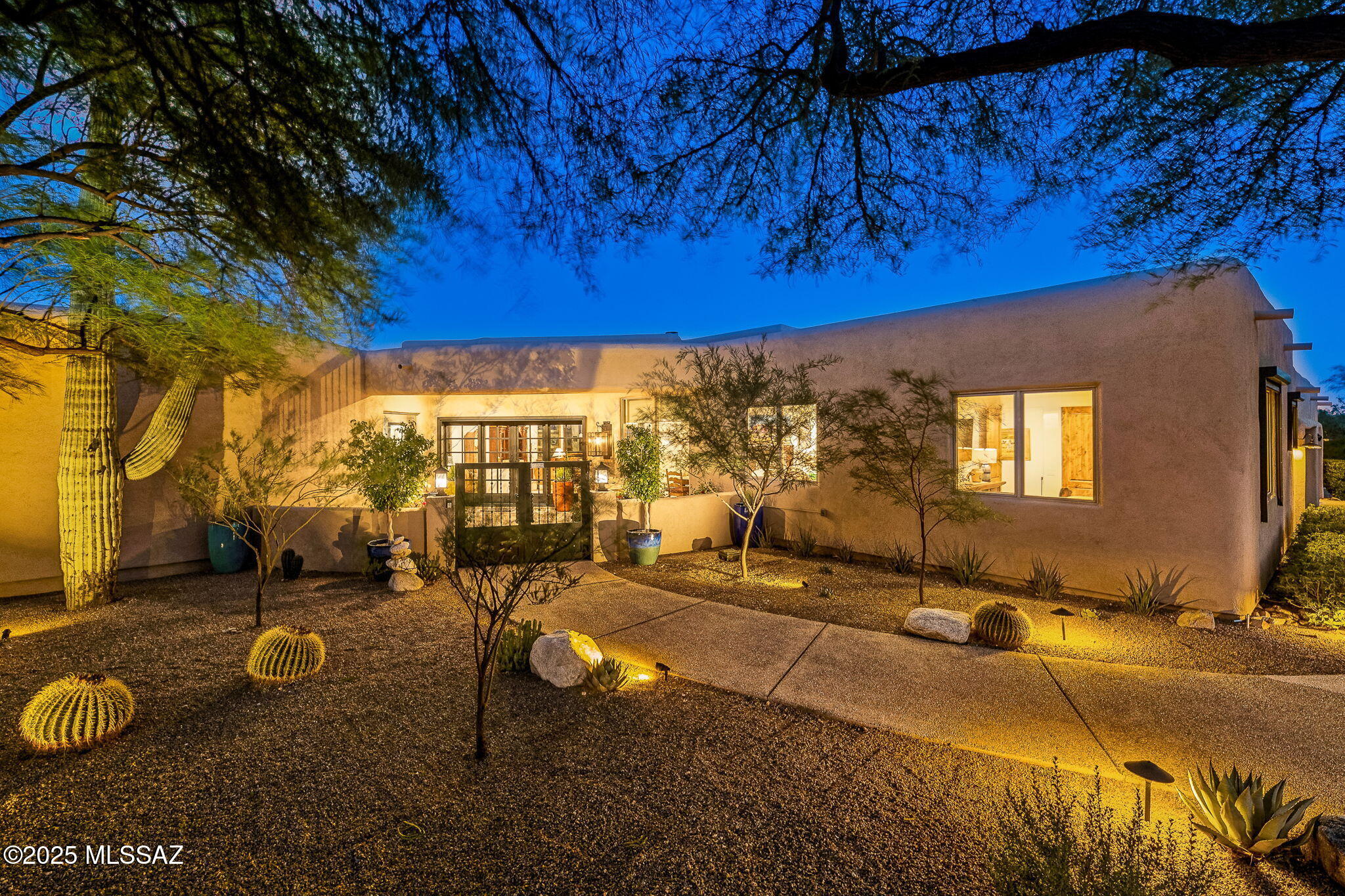 6578 N Paseo Tamayo