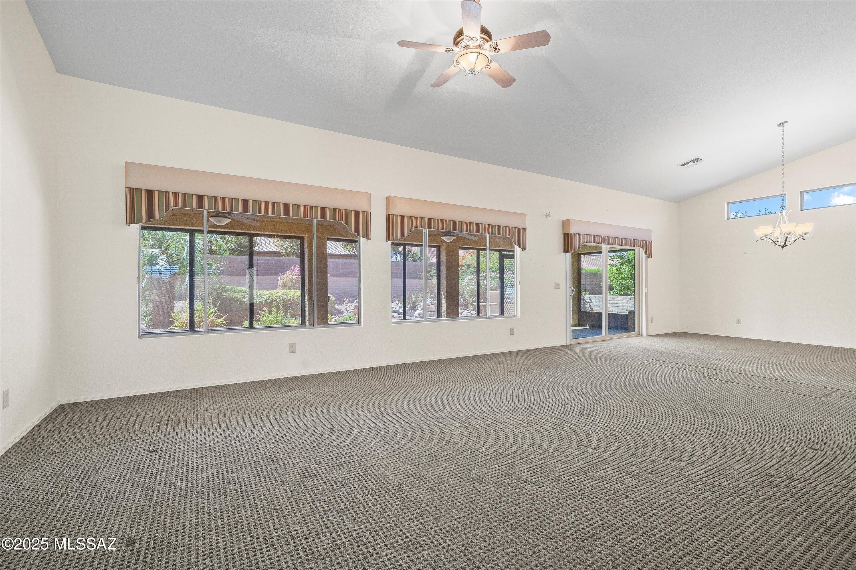 2426 E Desert Pueblo Pass