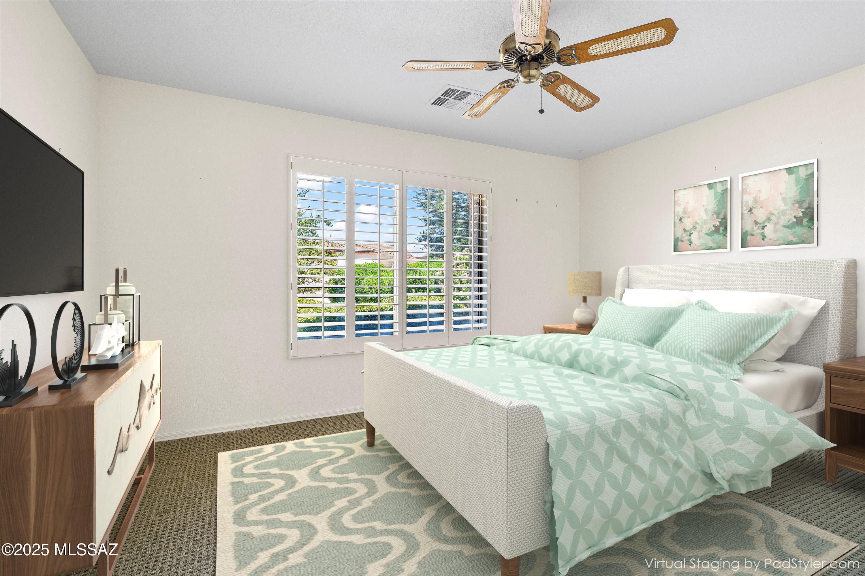 2426 E Desert Pueblo Pass