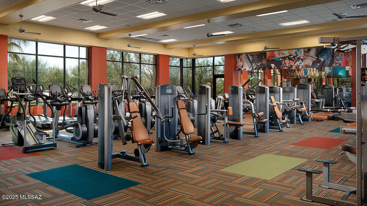 2426 E Desert Pueblo Pass