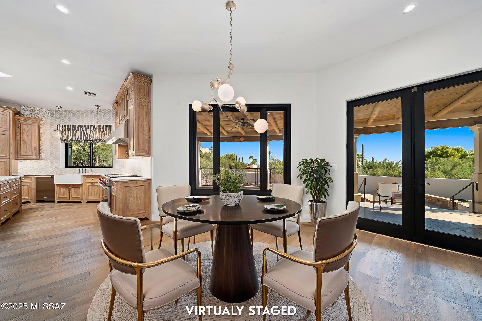 7370 N Catalina Ridge Drive