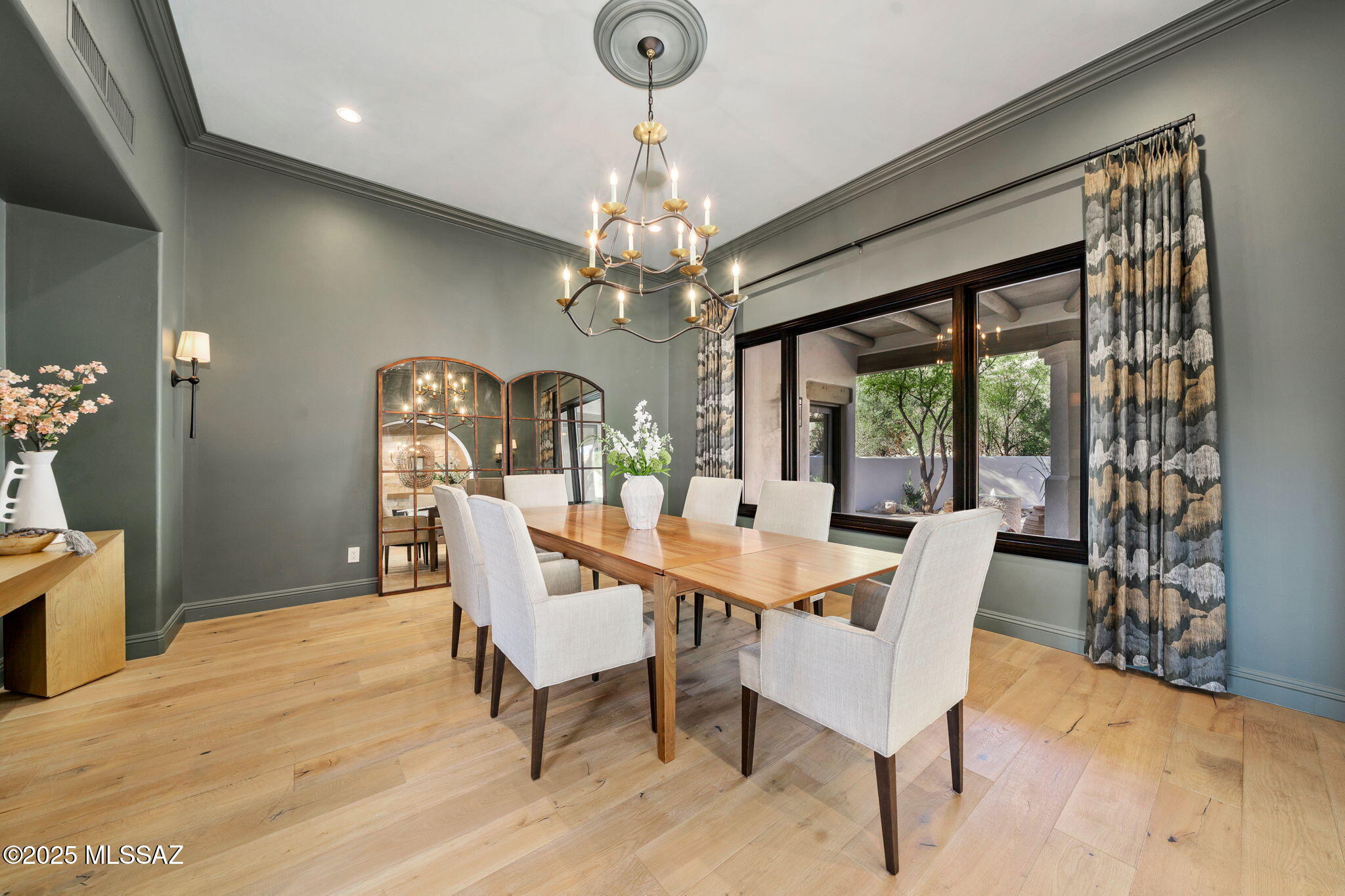 7370 N Catalina Ridge Drive