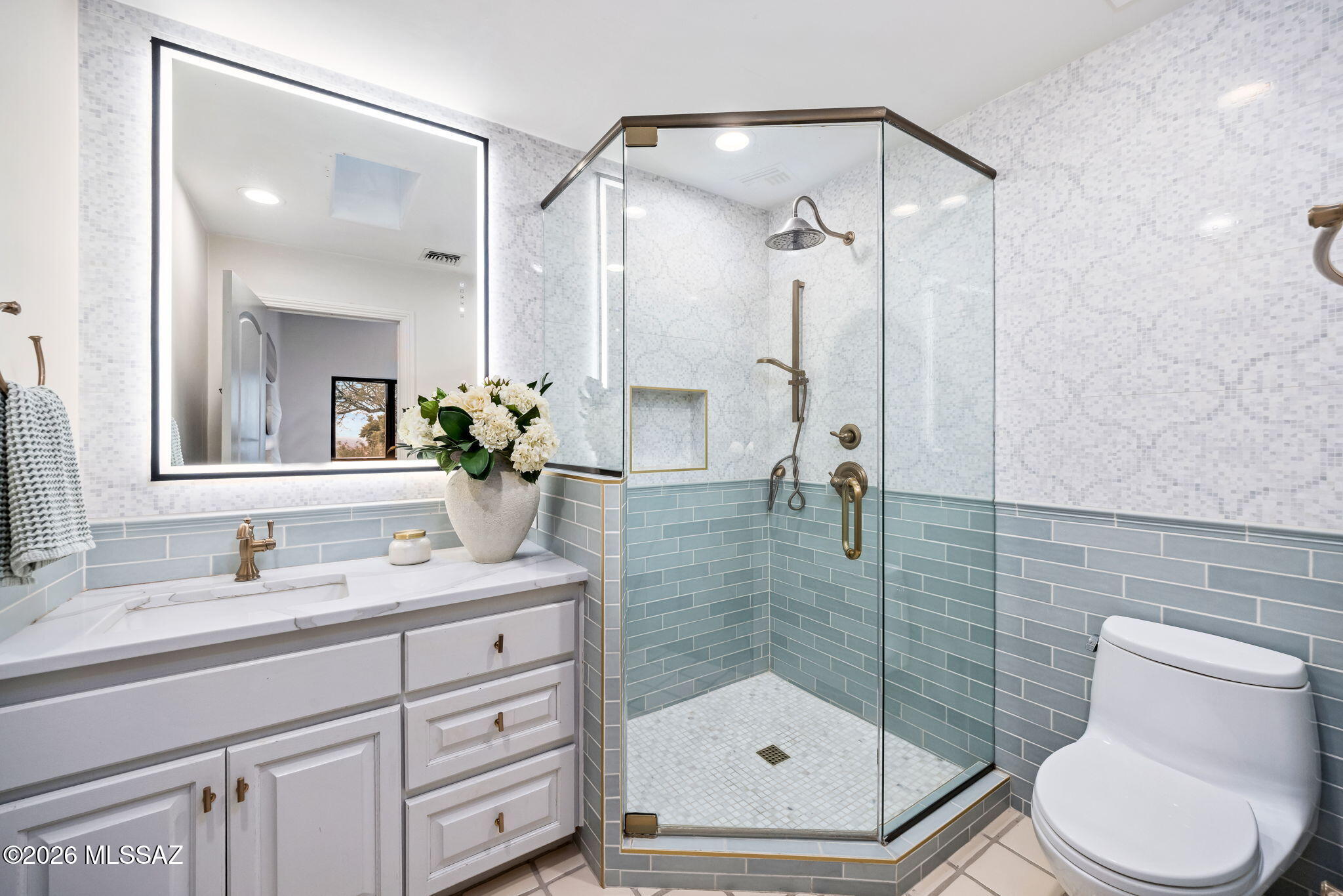 7370 N Catalina Ridge Drive