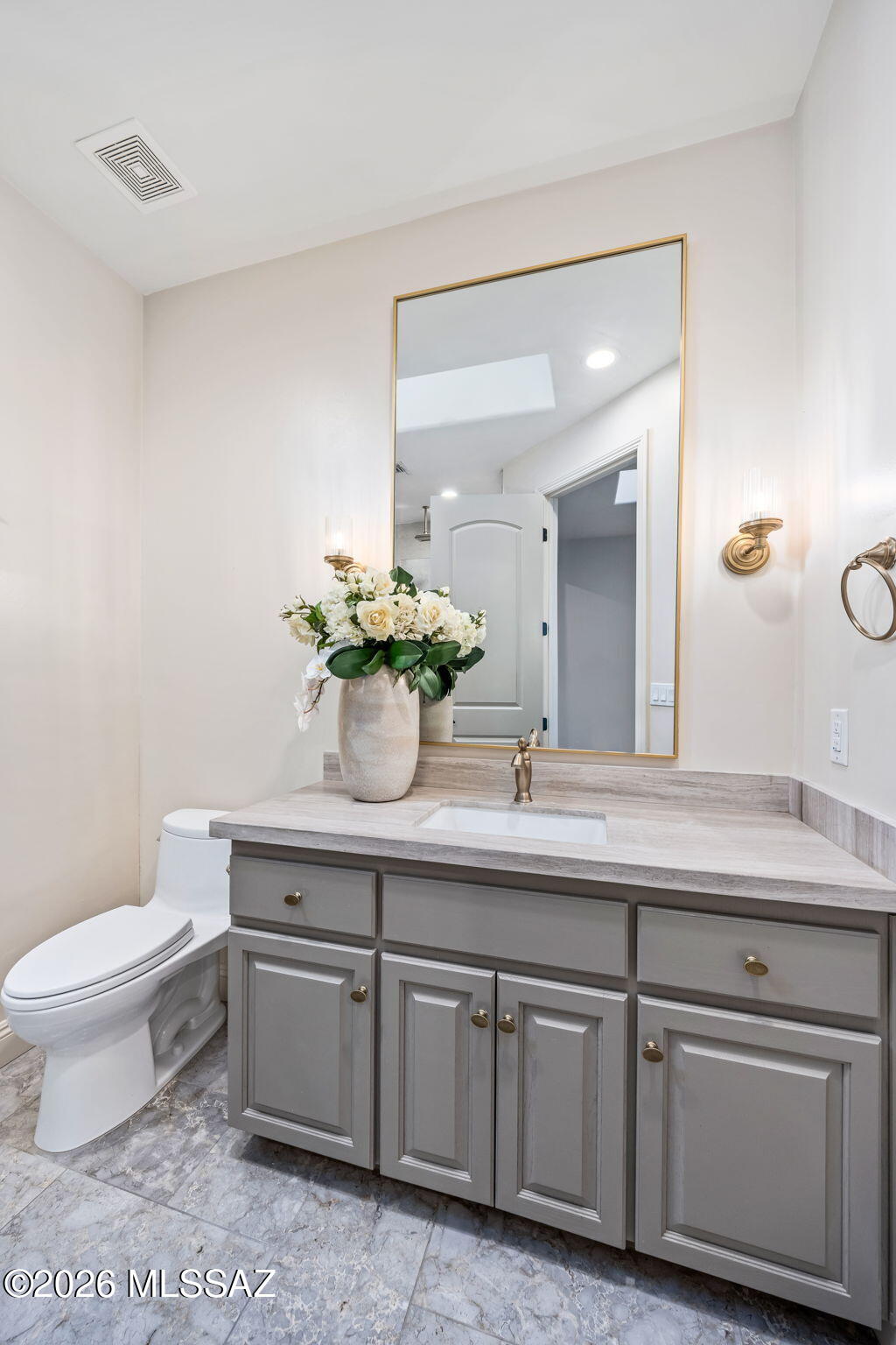 7370 N Catalina Ridge Drive