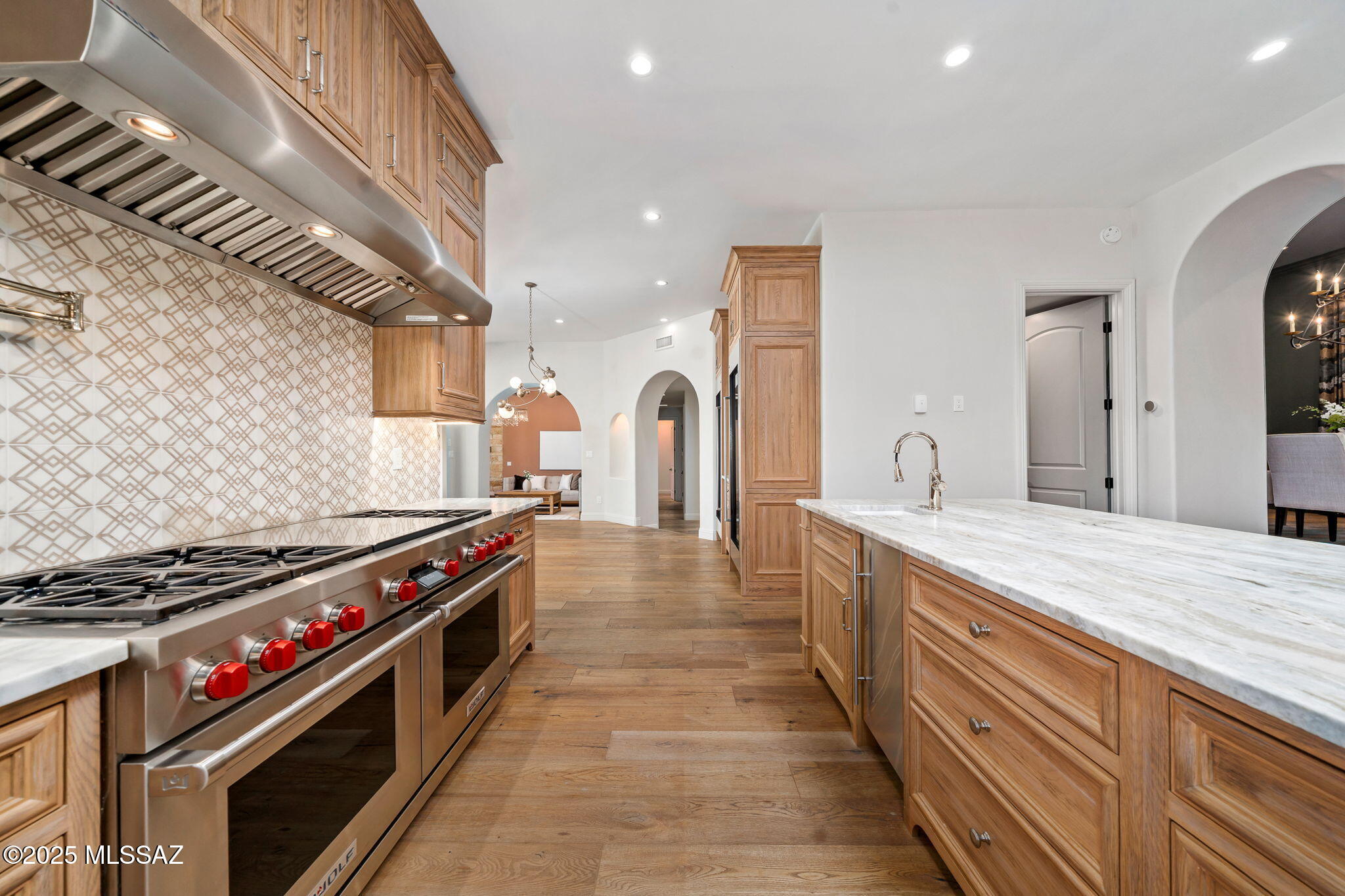 7370 N Catalina Ridge Drive