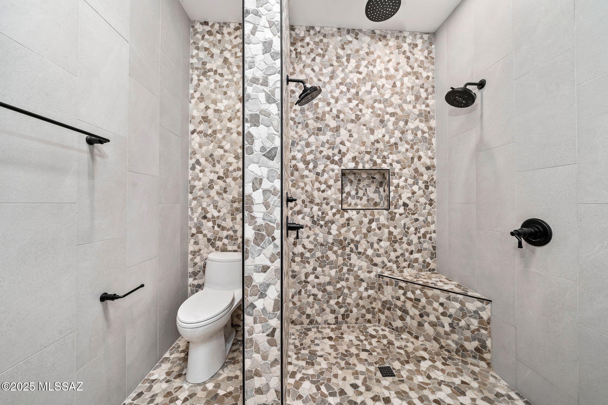 7370 N Catalina Ridge Drive