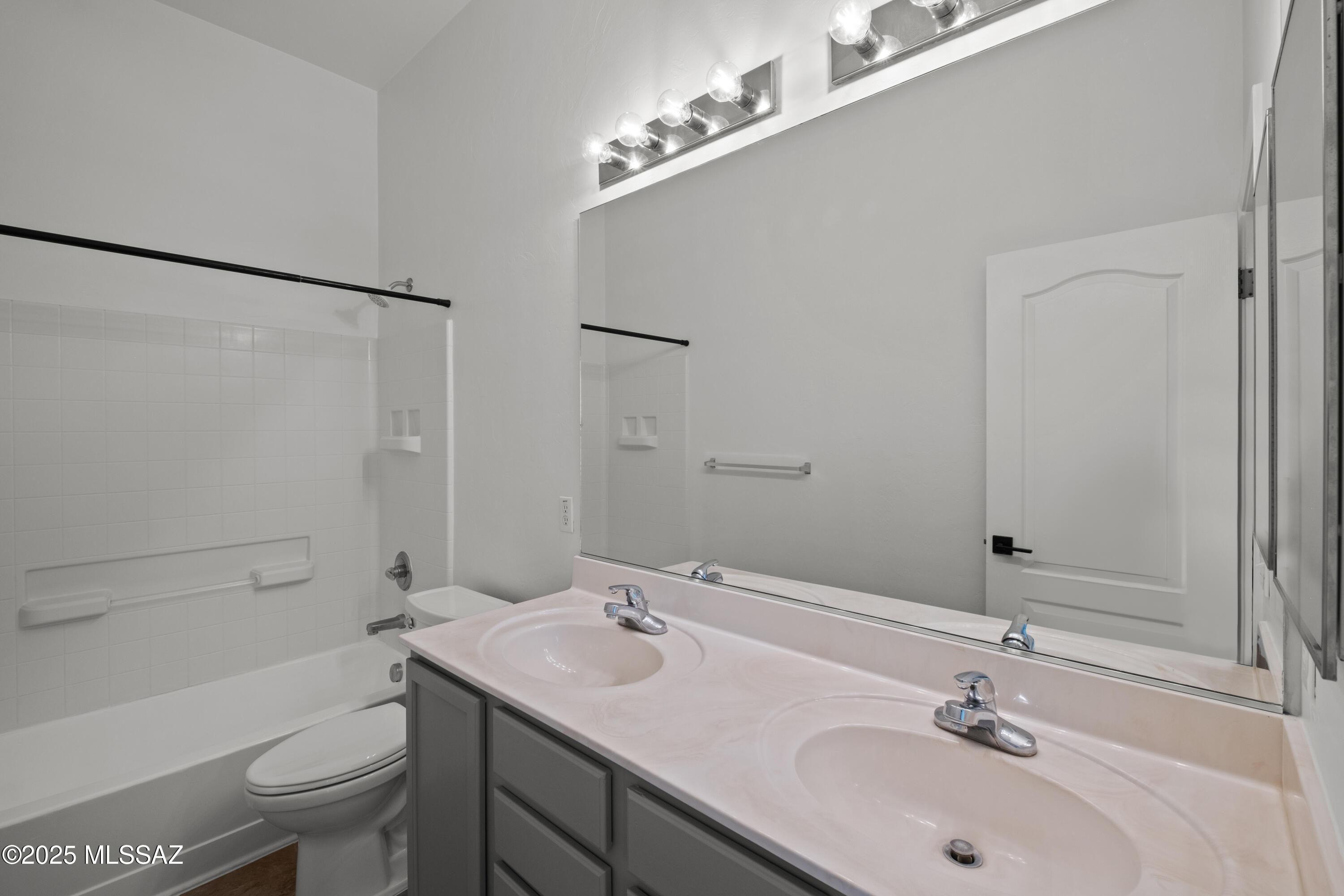 15754 S Camino Del Dragon