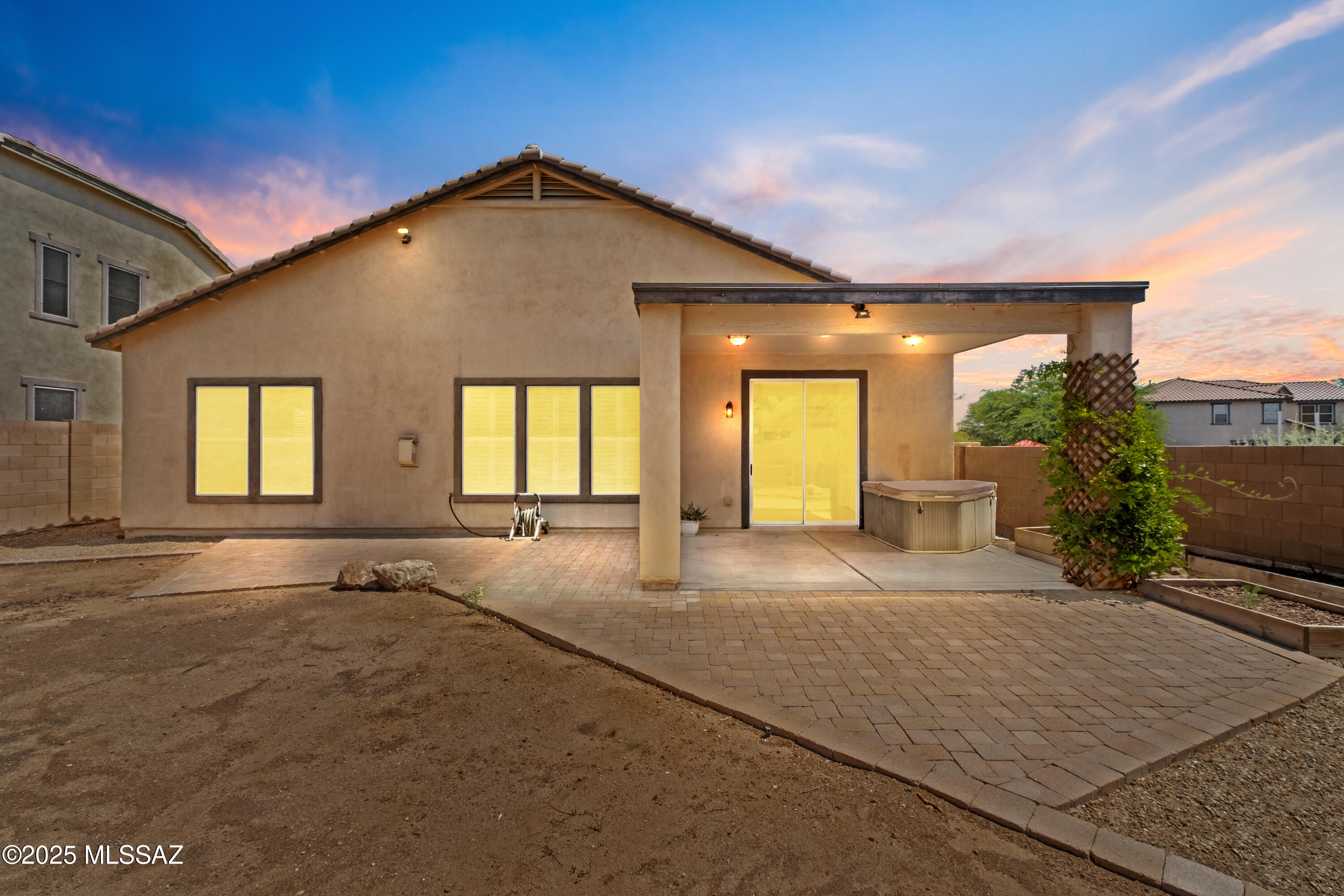 15754 S Camino Del Dragon