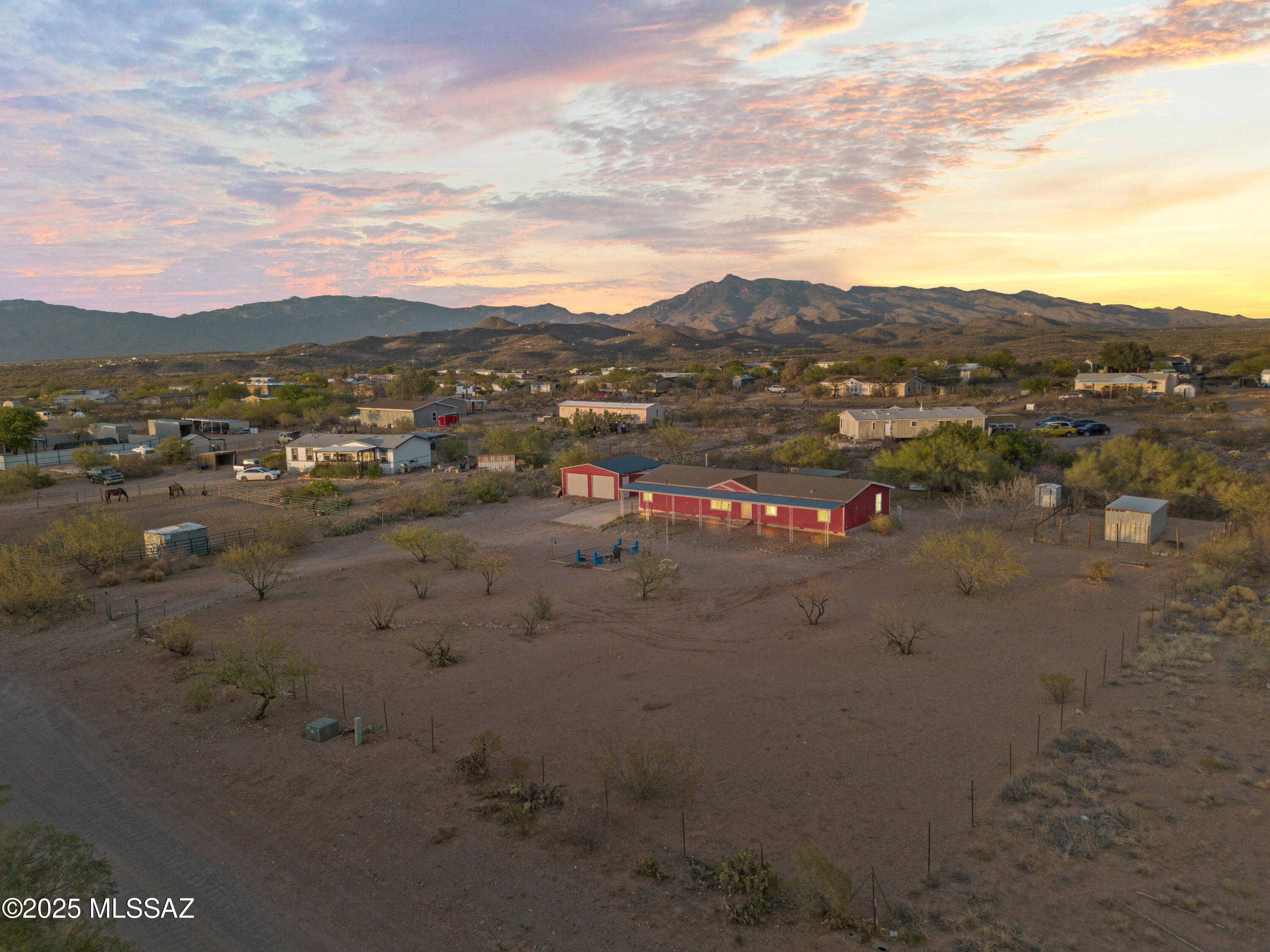 15757 S Red Horizon Trail